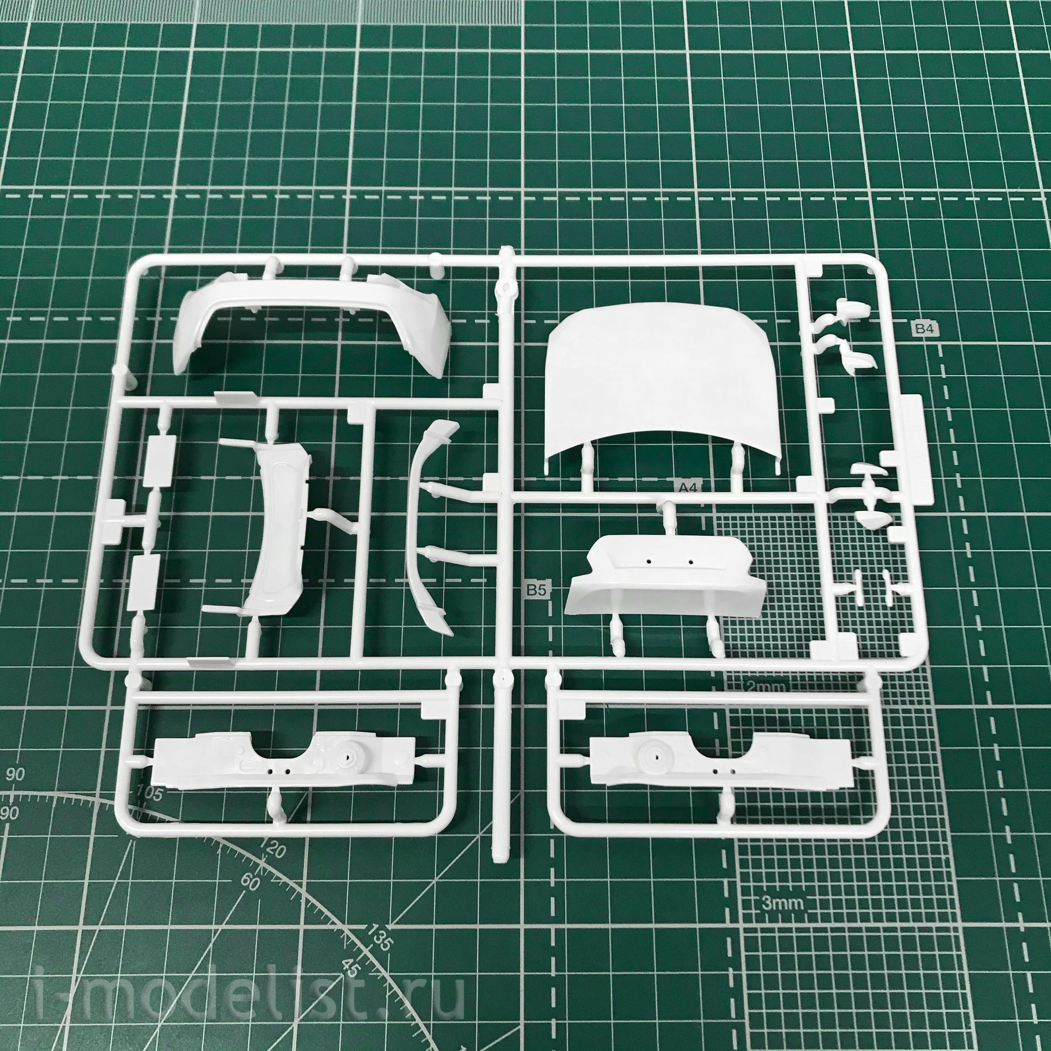 05923 Aoshima 1/24 Subaru BRZ ZC6 '12