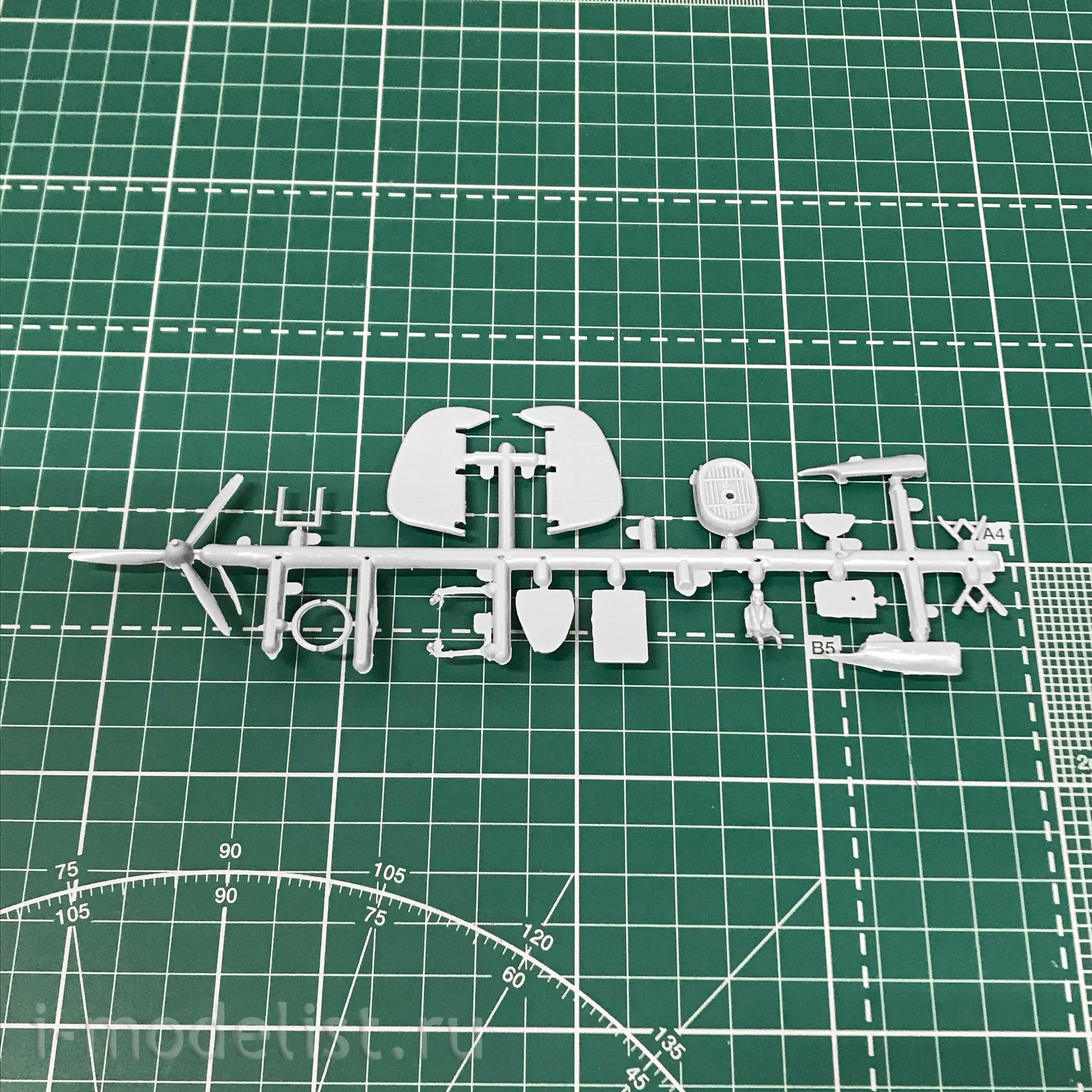 72002 ARK-models 1/72 Soviet front-line bomber SB-2