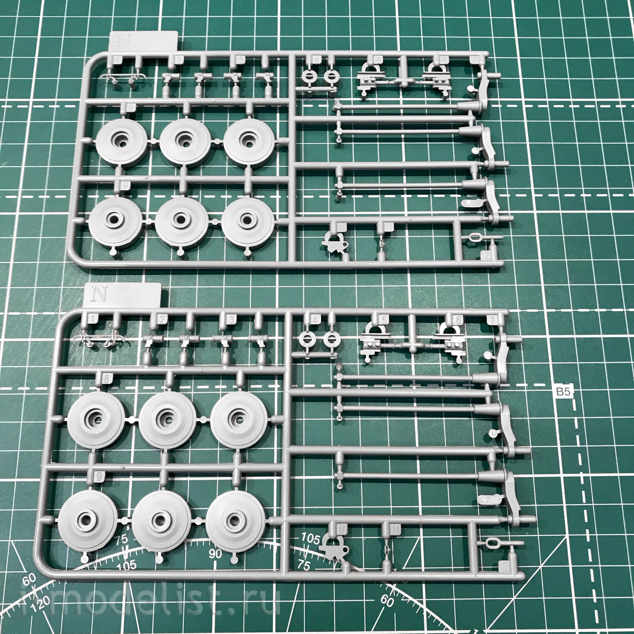 BT-002 Border Model 1/35 Leopard 2A5/A6