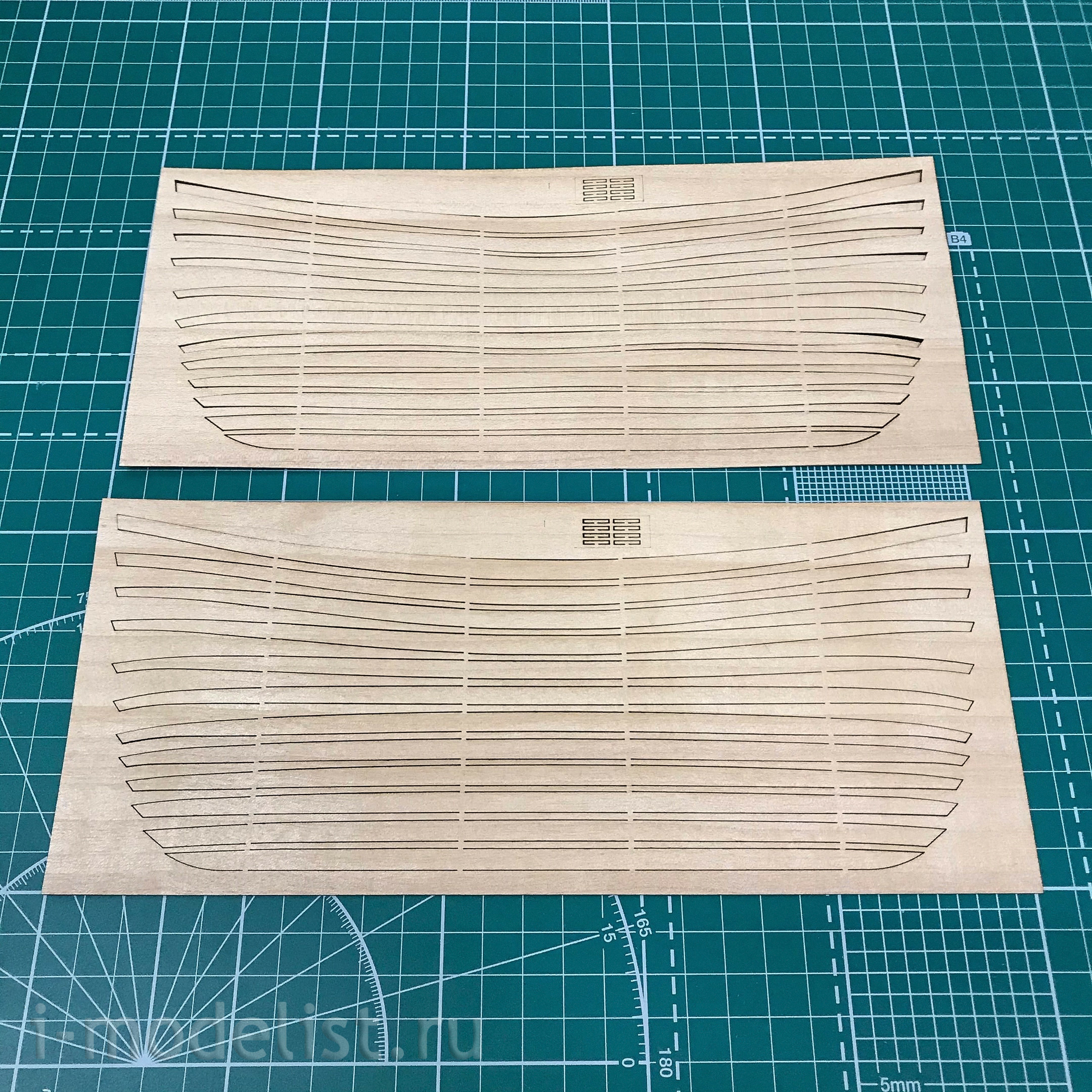 LSM0801 LSModel 1/72 Scale wooden model Novgorod sea Rook of the XII-XIII century