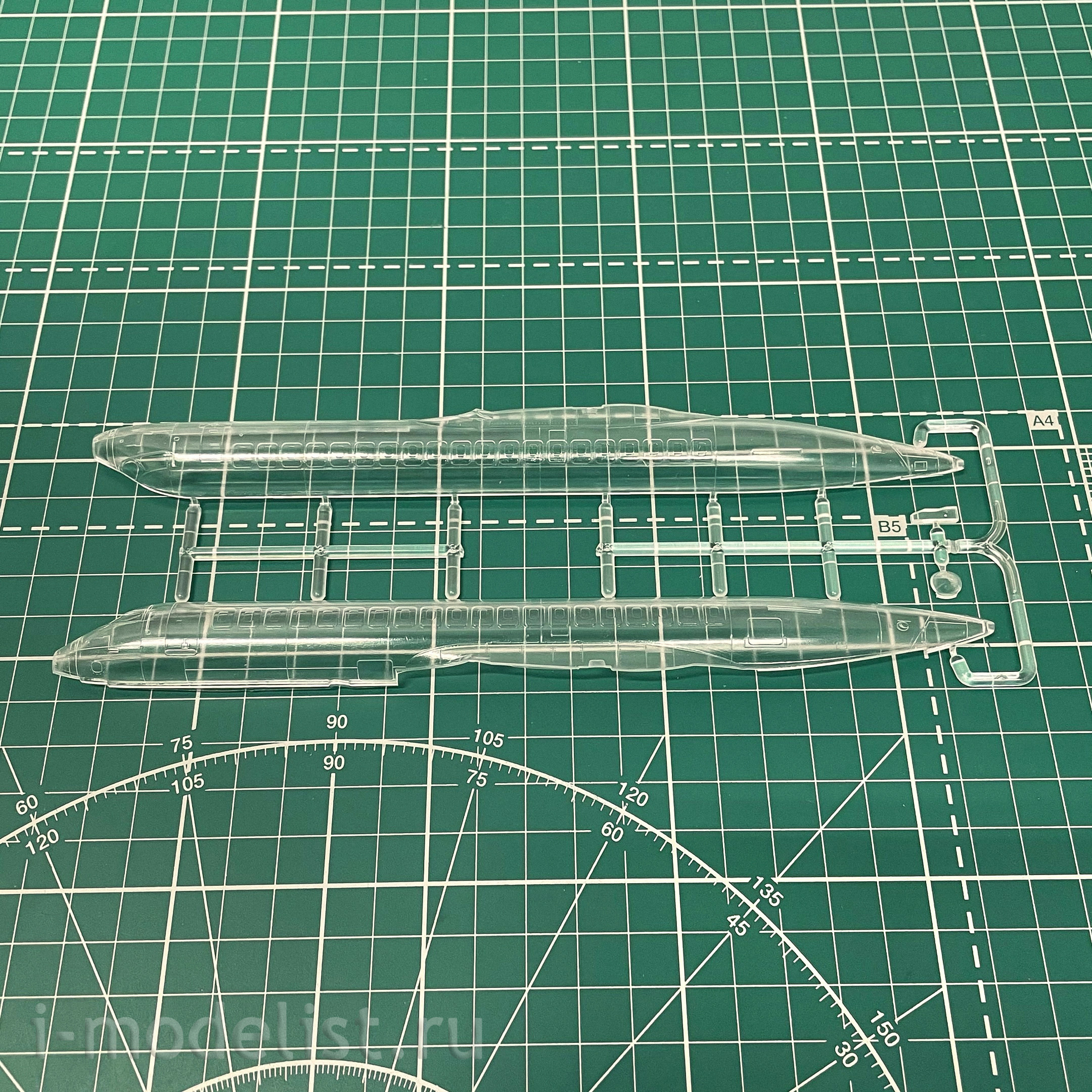 BPK14408 BPK 1/144 Bombardier CRJ-700 American Eagle Aircraft