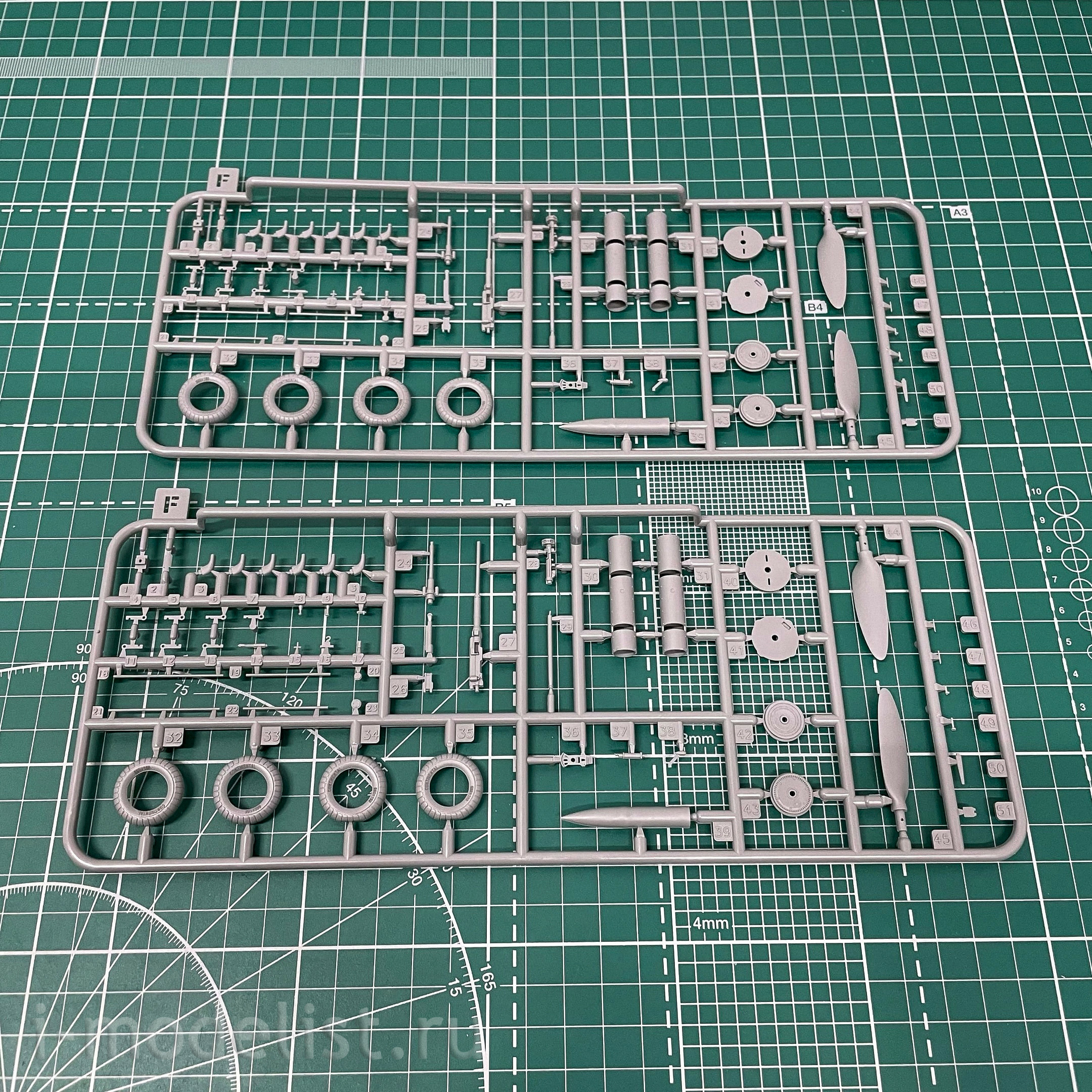 BF-001 Border Model 1/35 Messerschmitt Bf 109G-6 Fighter