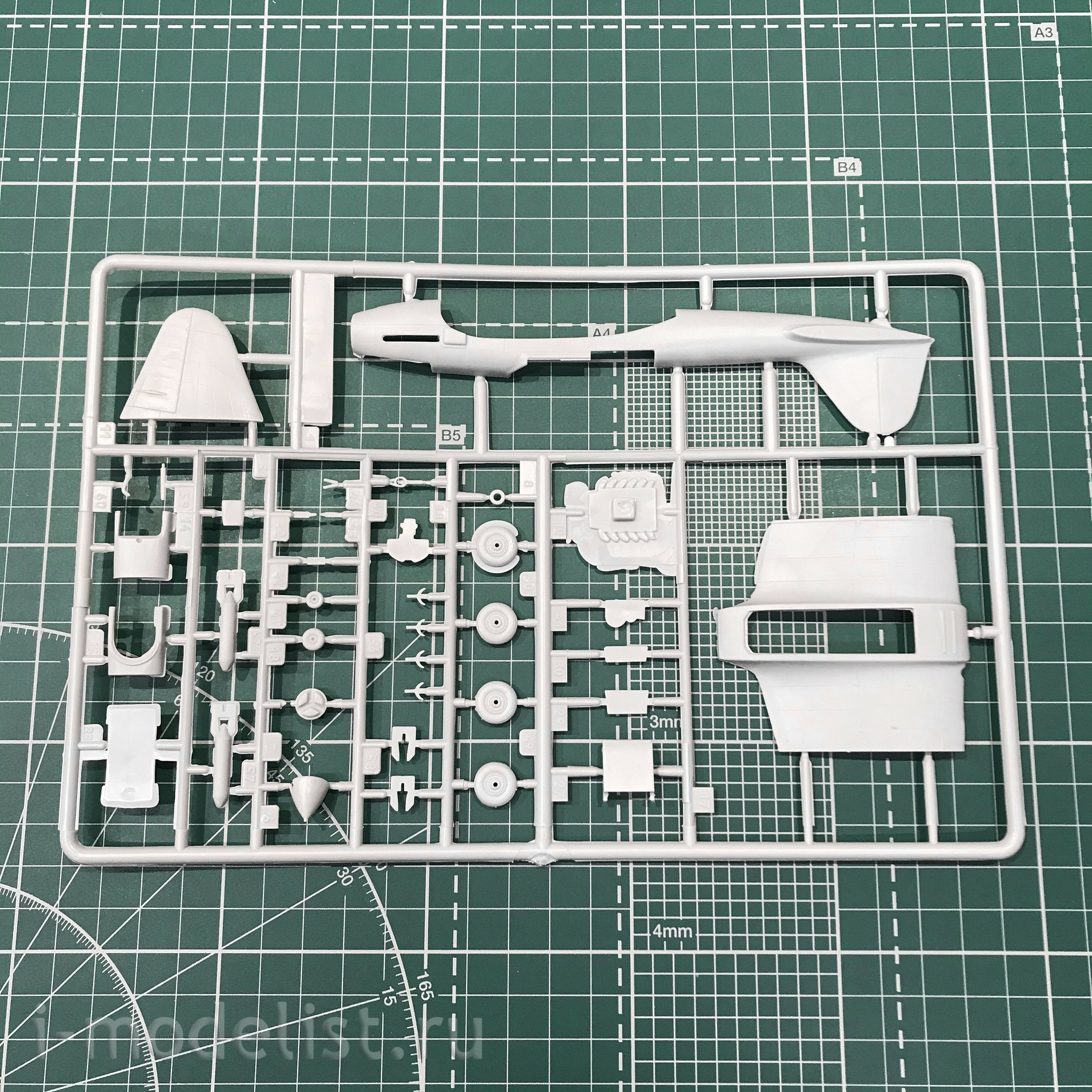 72214 Orient Express 1/72 Ilyushin Il-2 attack Aircraft 