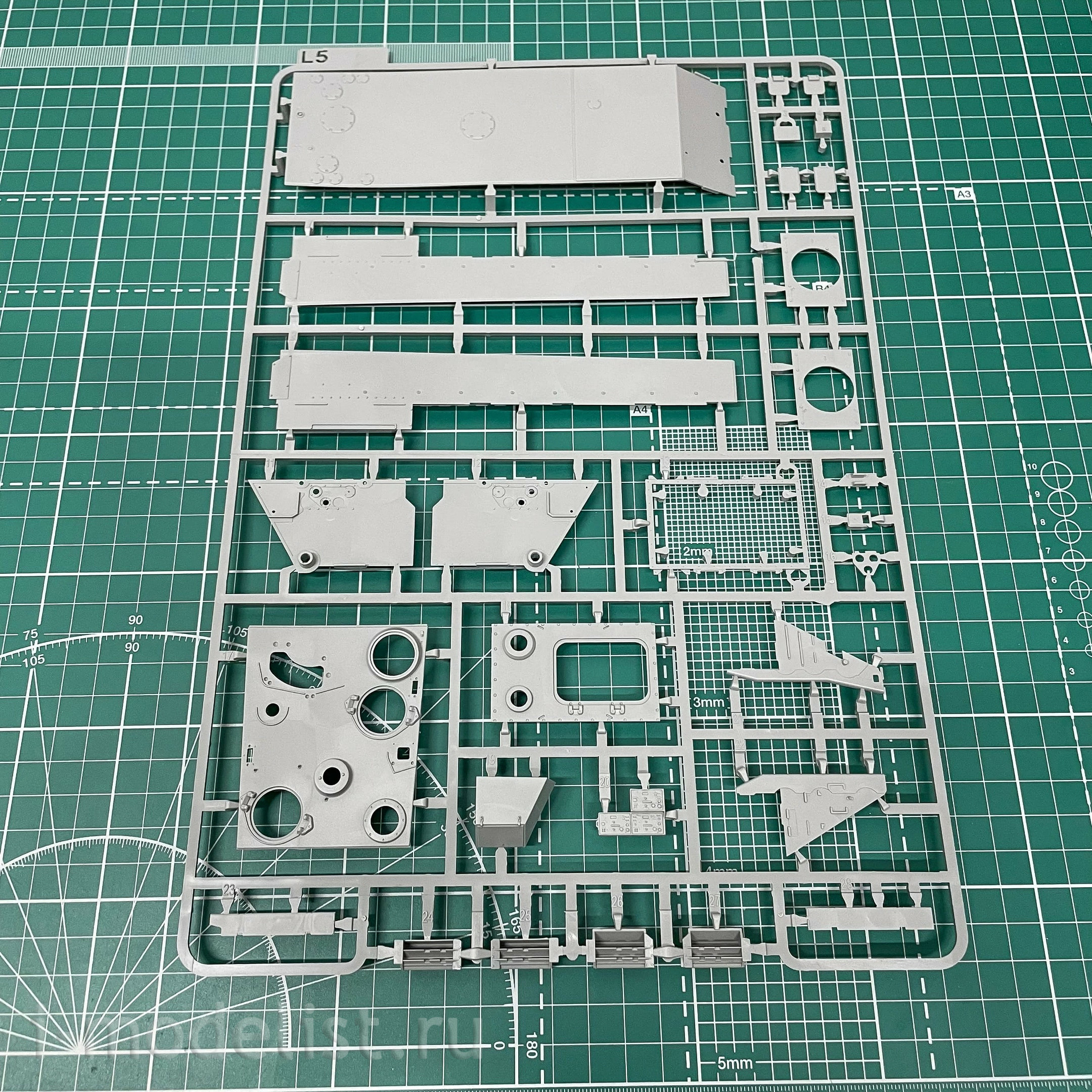 2106 Takom 1/35 Jagdpanther G1 Late Production Sd.Kfz.173
