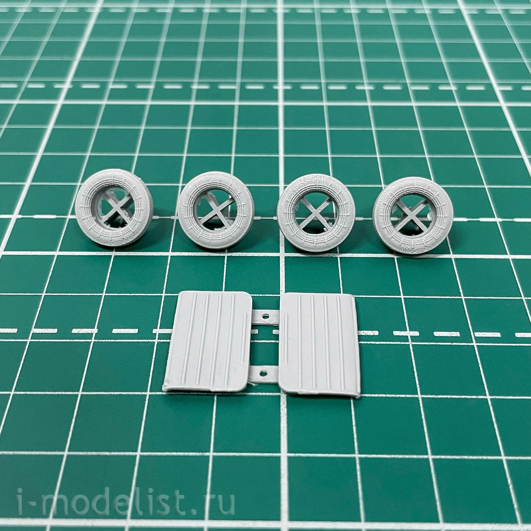 1517AVD AVD Models 1/43 Car Bohse Euro-Zvezda