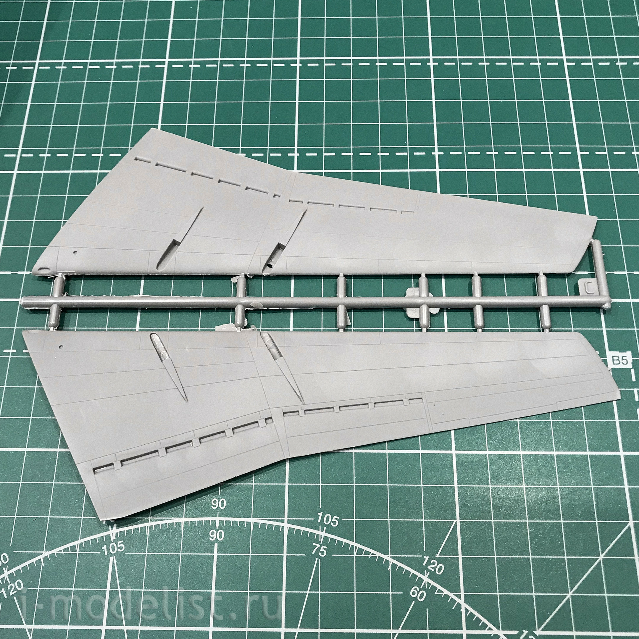 331 Roden 1/144 C-141B Zvezdalifter