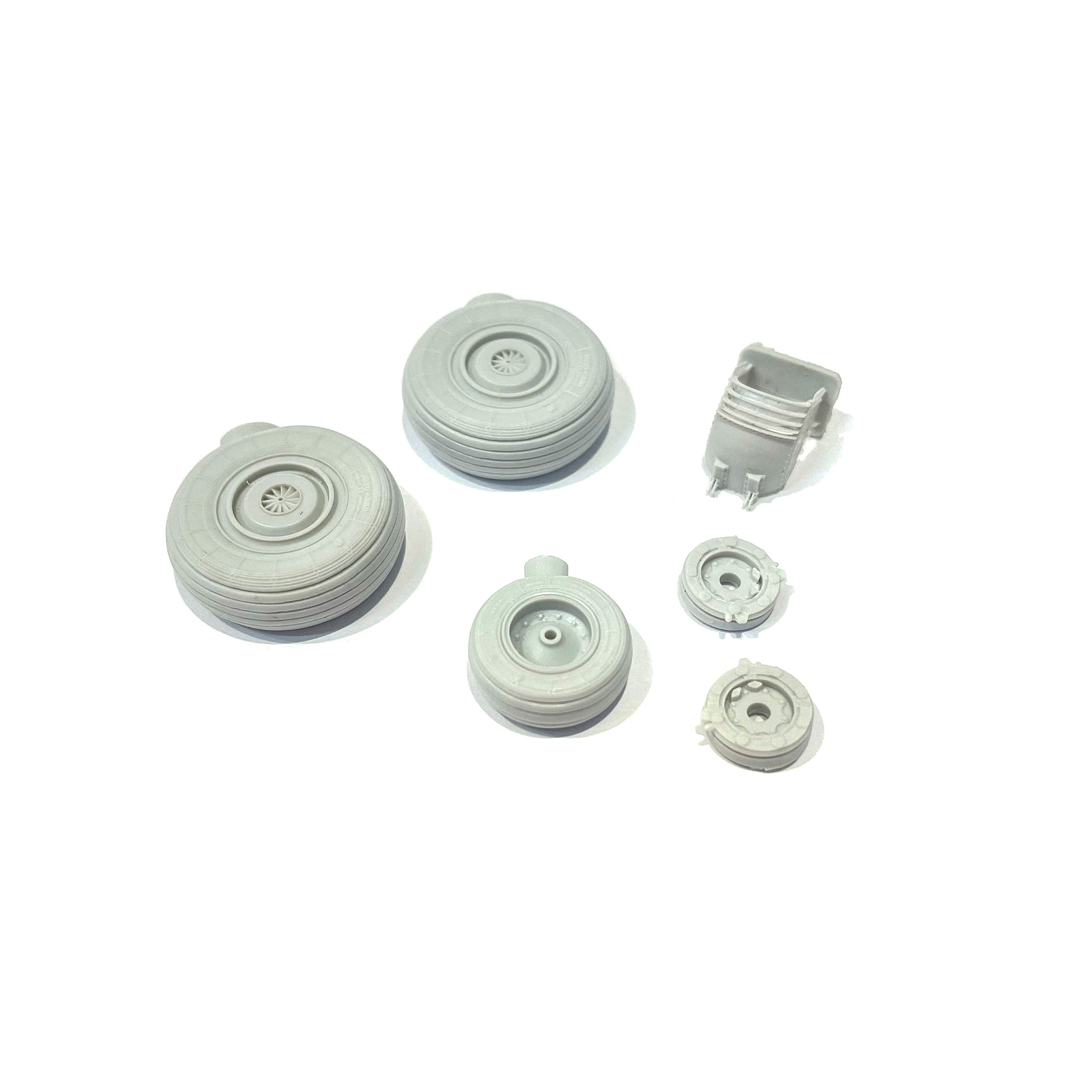 RS48008 E. V. M. 1/48 Wheel Chassis for C-27