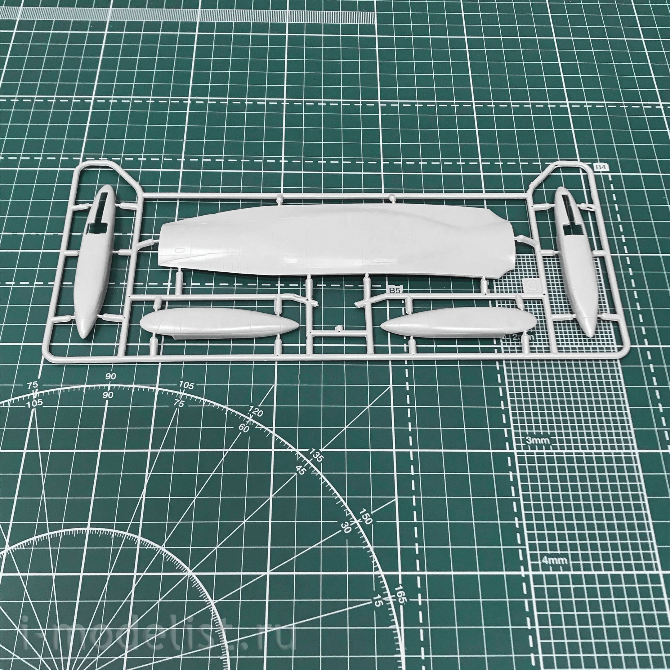 72278 Amodel 1/72 T-u-134A CSA