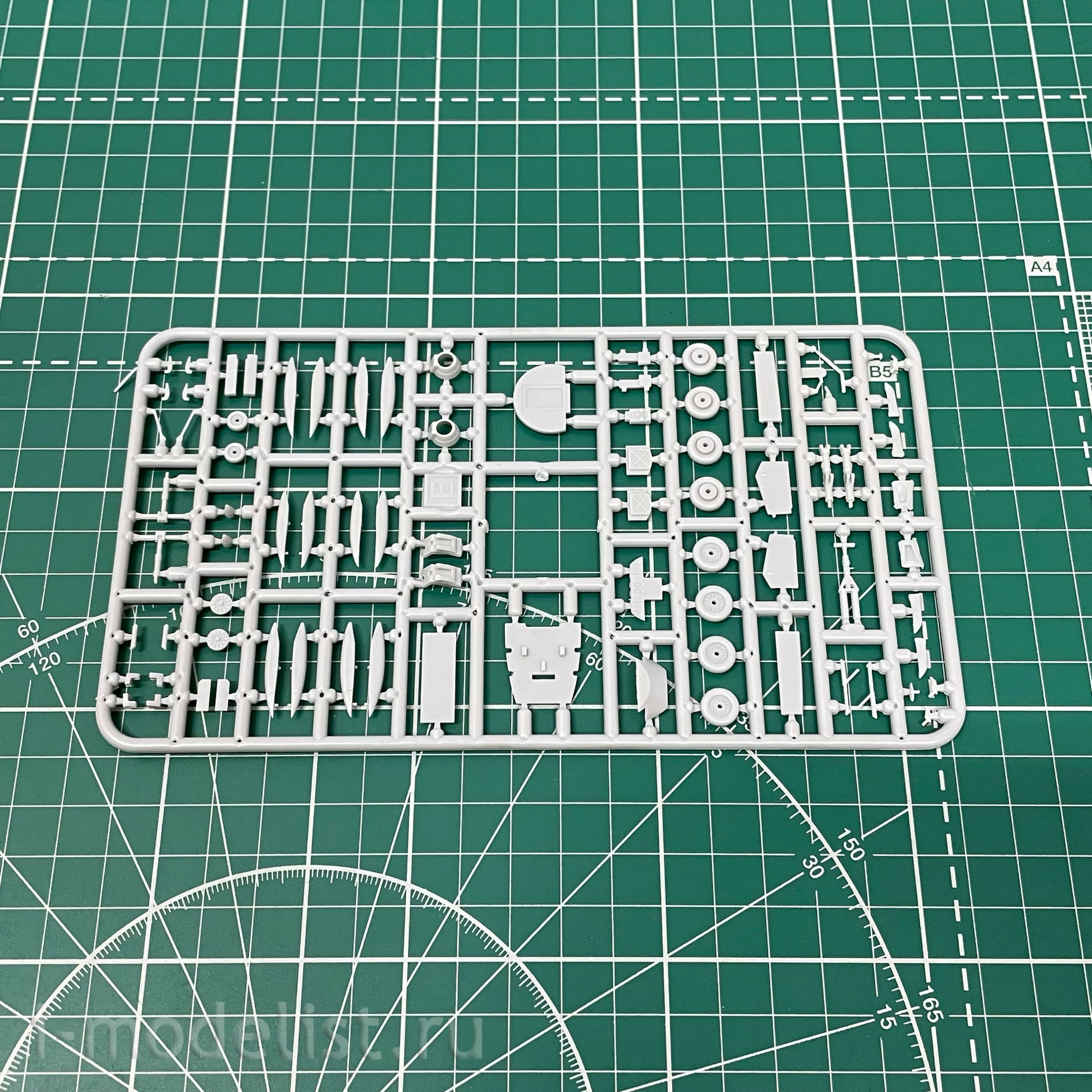 144152-1 Orient Express 1/144 Airliner EMB 190E2 AIR ASTANA