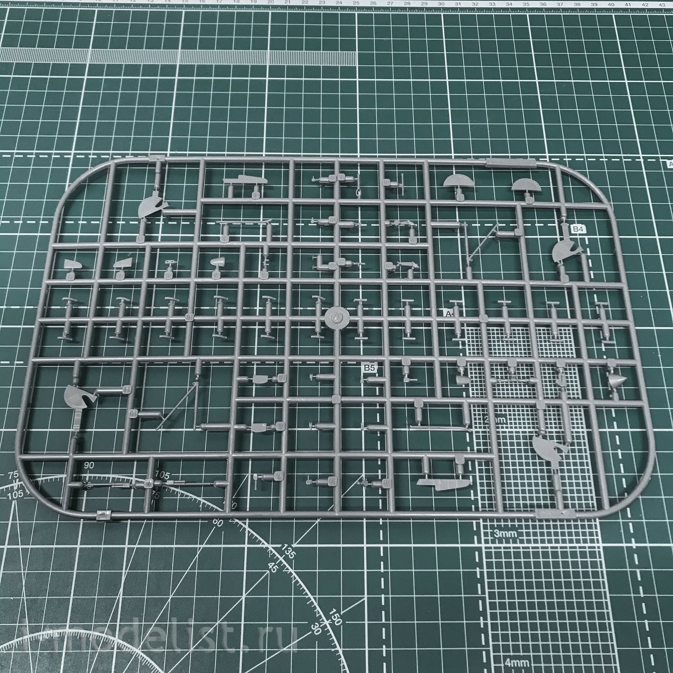 8465 Edward 1/48 I-16 Type 18