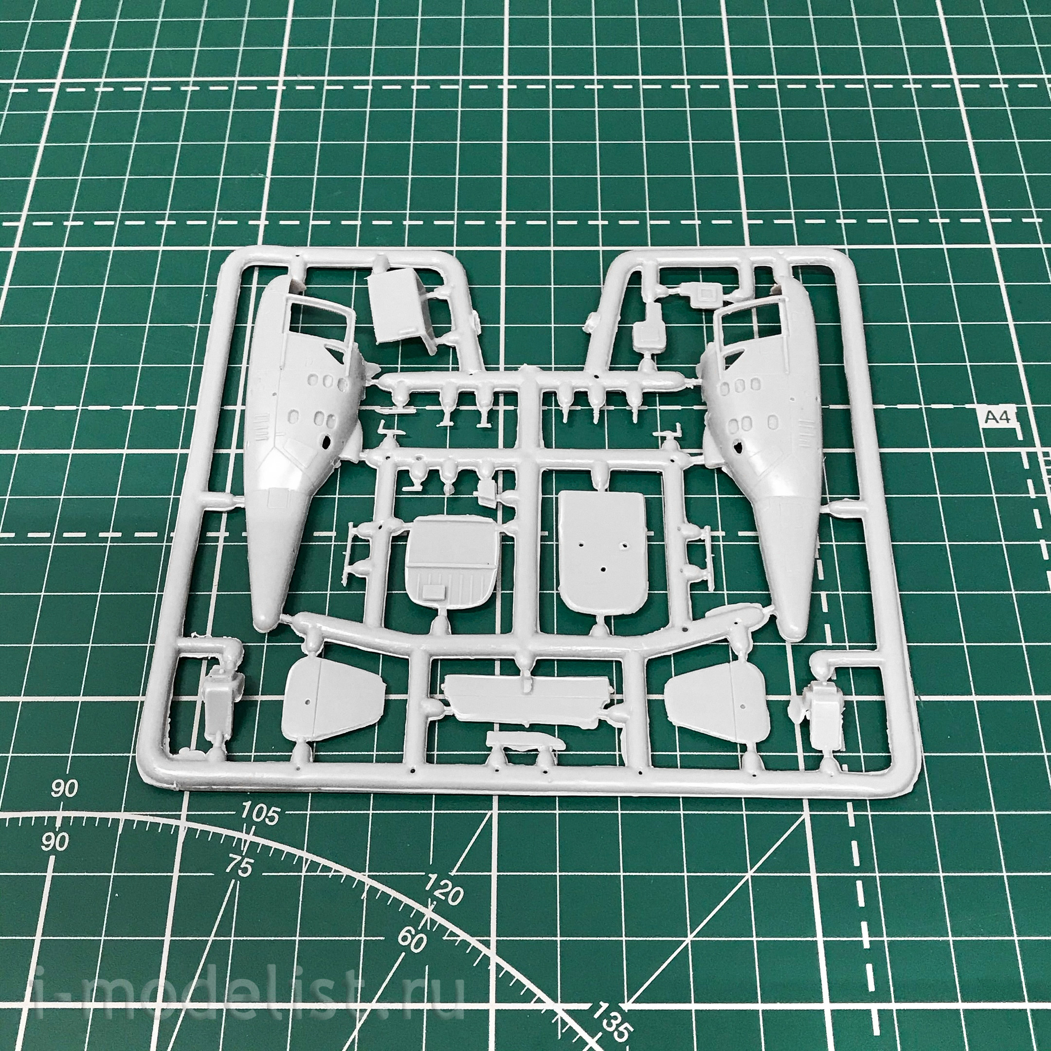 72106 Amodel 1/72 Helicopter 
