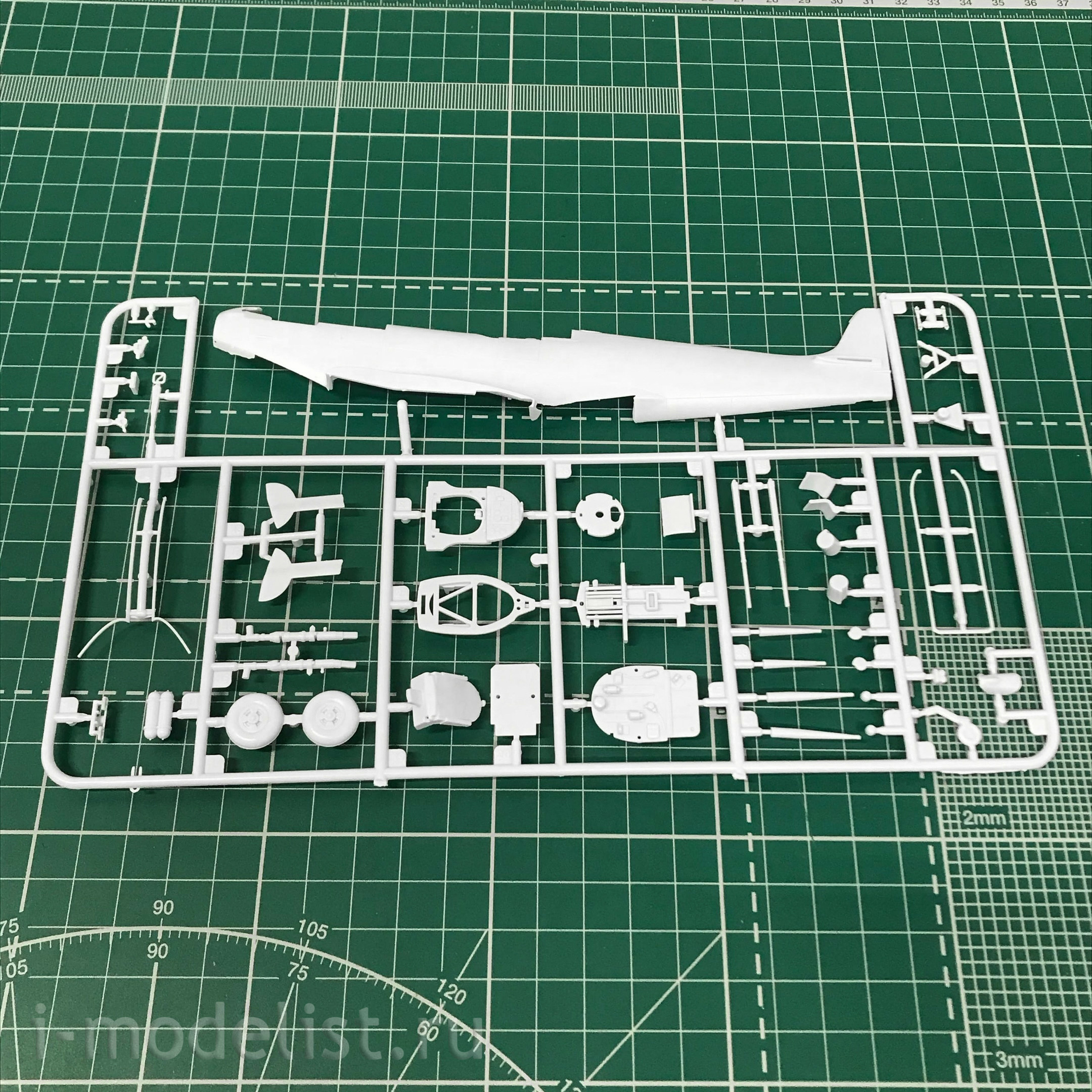 48008 ARK-models 1/48 British Supermarine fighter 