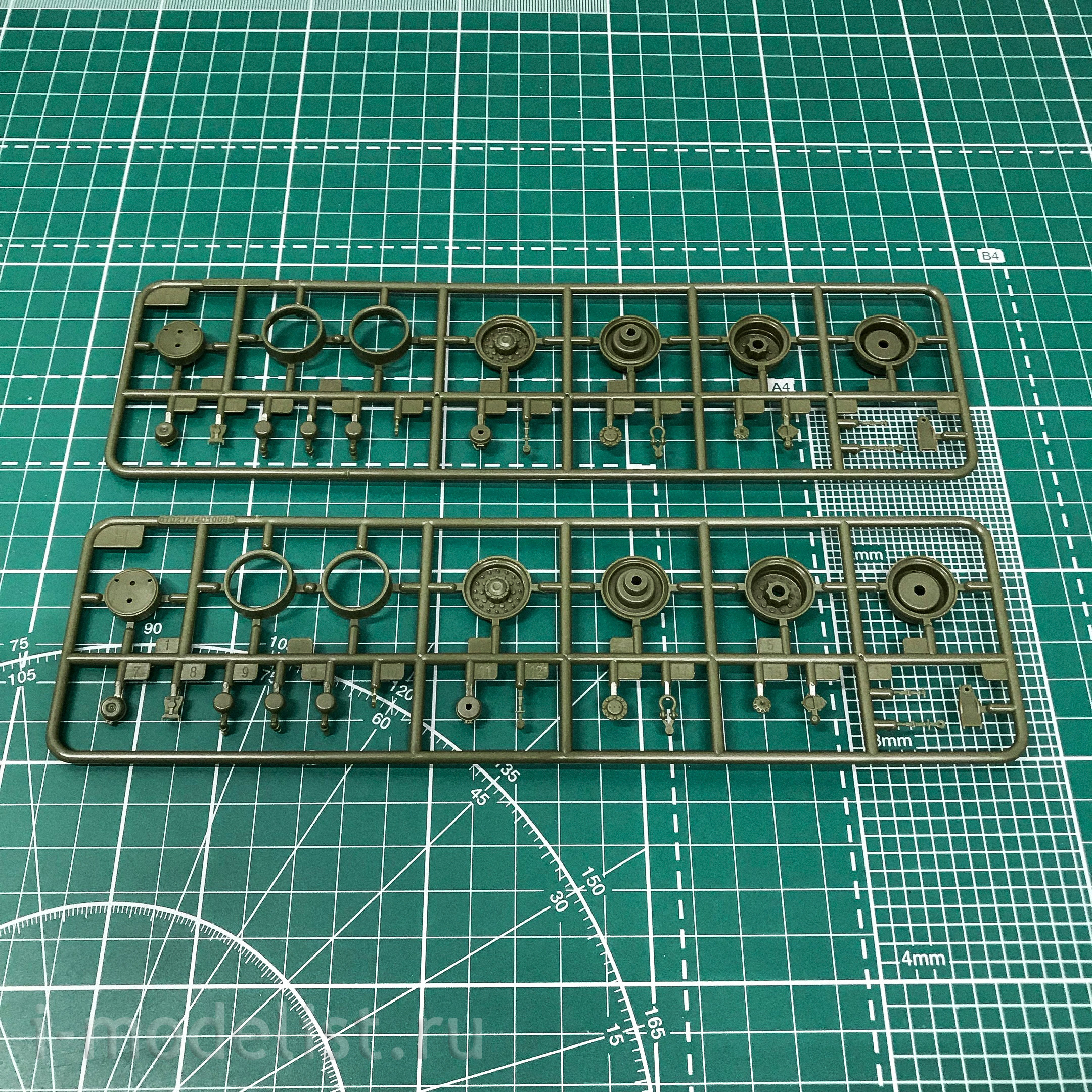 AF35S93 AFVClub 1/35 M901 Launcher and MIM-104F PATRIOT