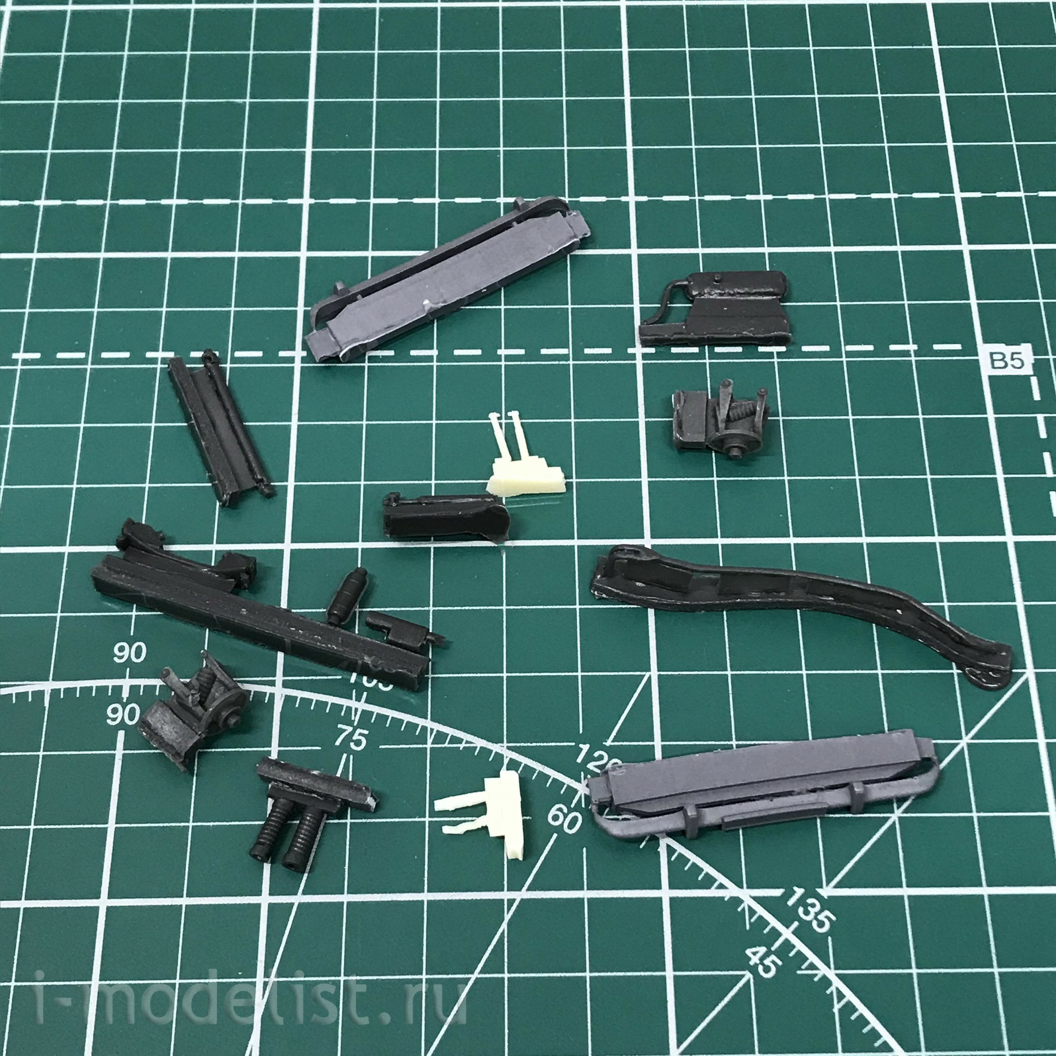 35022 GunTower Models 1/35 Special Vehicle Kit 4 (2102)