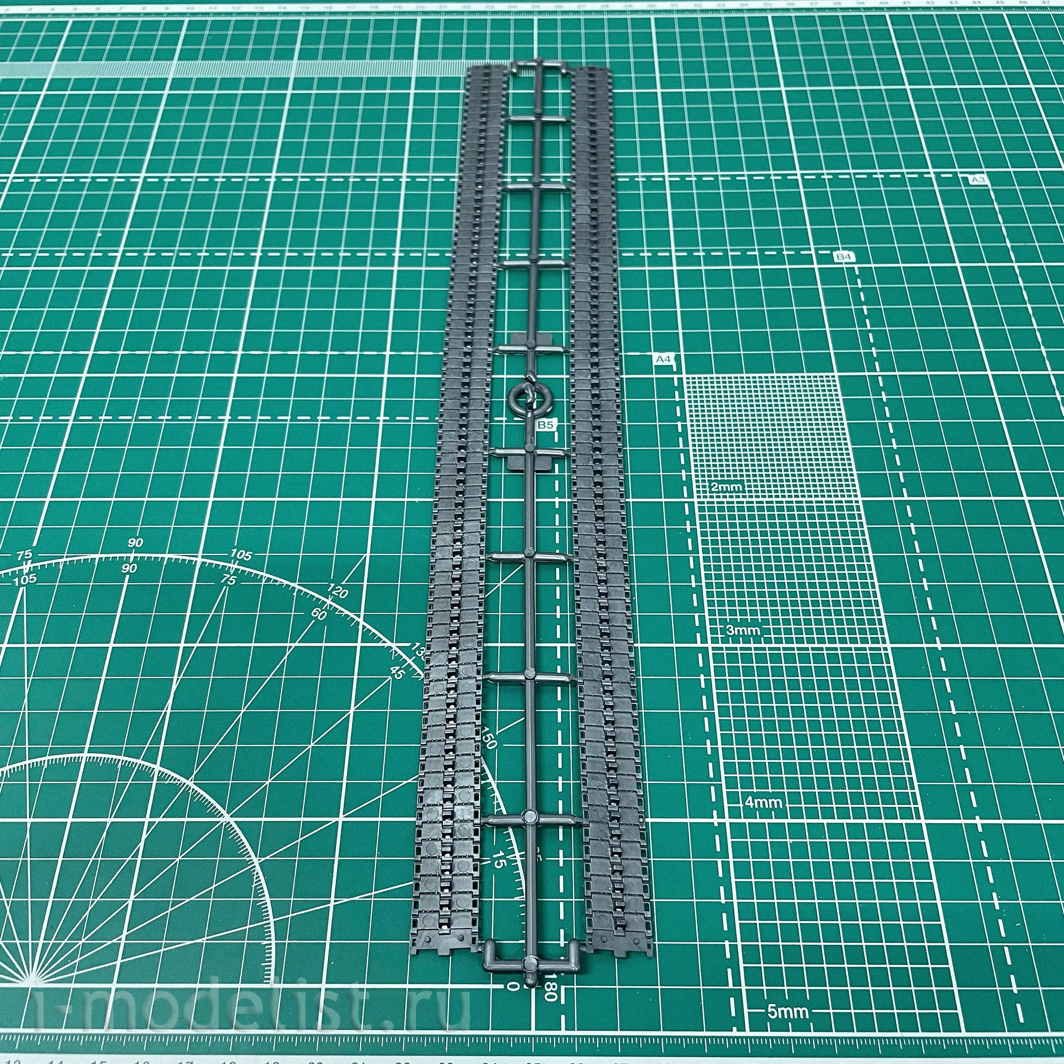 6586 Italeri 1/35 M4A3E8 Sherman Tank