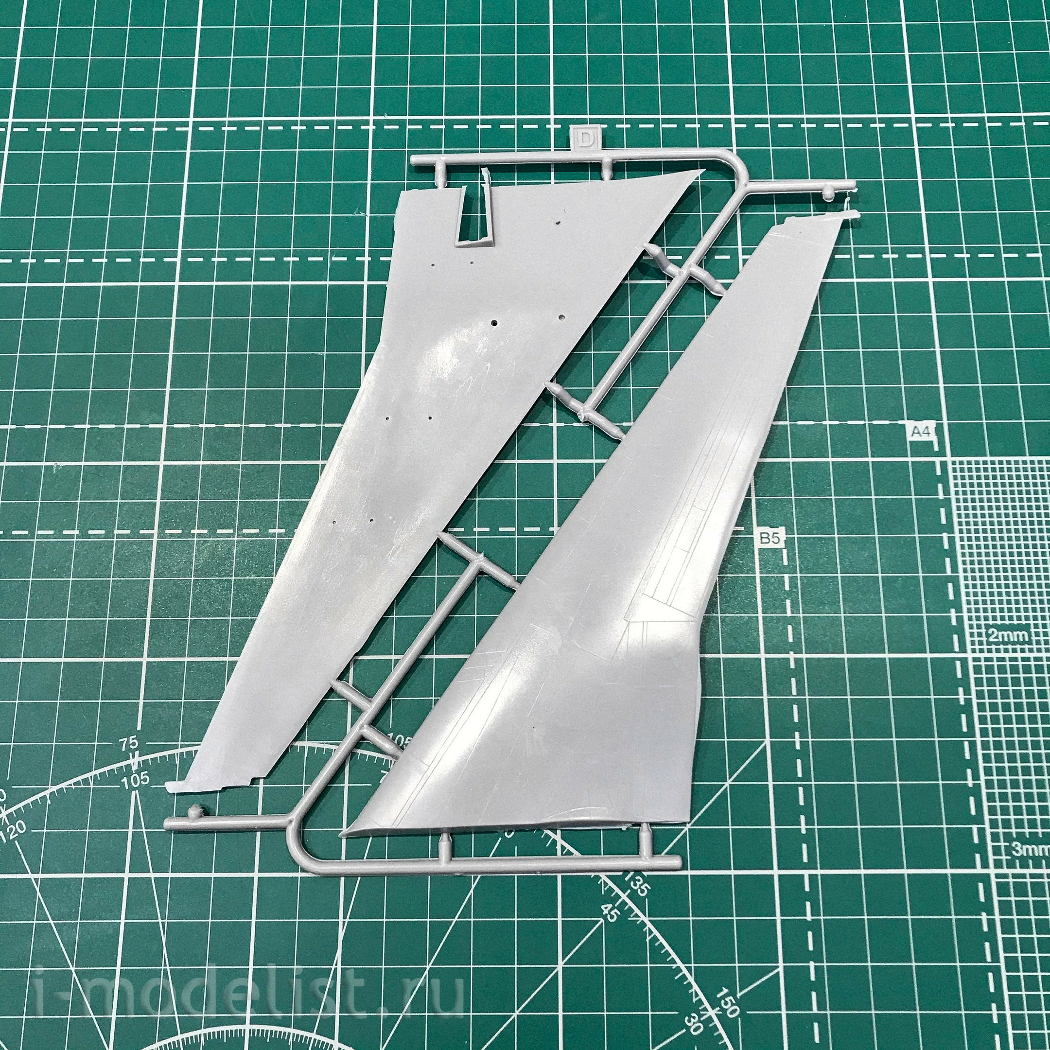 144103 Orient Express 1/144 Airliner MD-11F GE Cargo