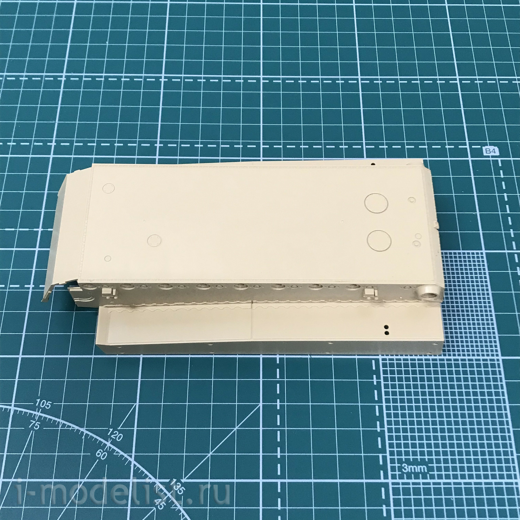 RM-5001U Rye Field Model 1/35 Tiger I in Tunisia, early, pre-production