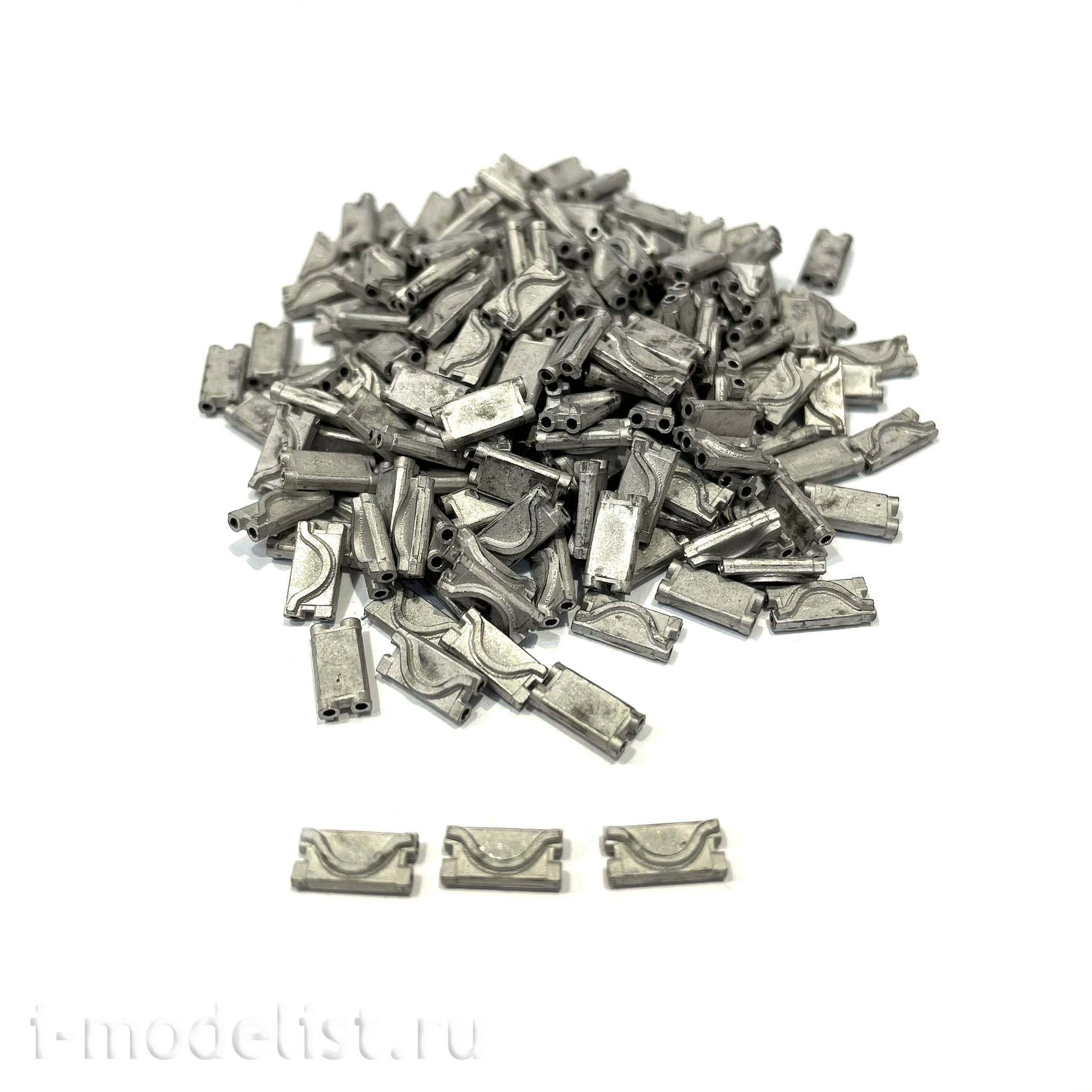 MTL-35126 MasterClub 1/35 Tracks inlaid iron M4 T54E2