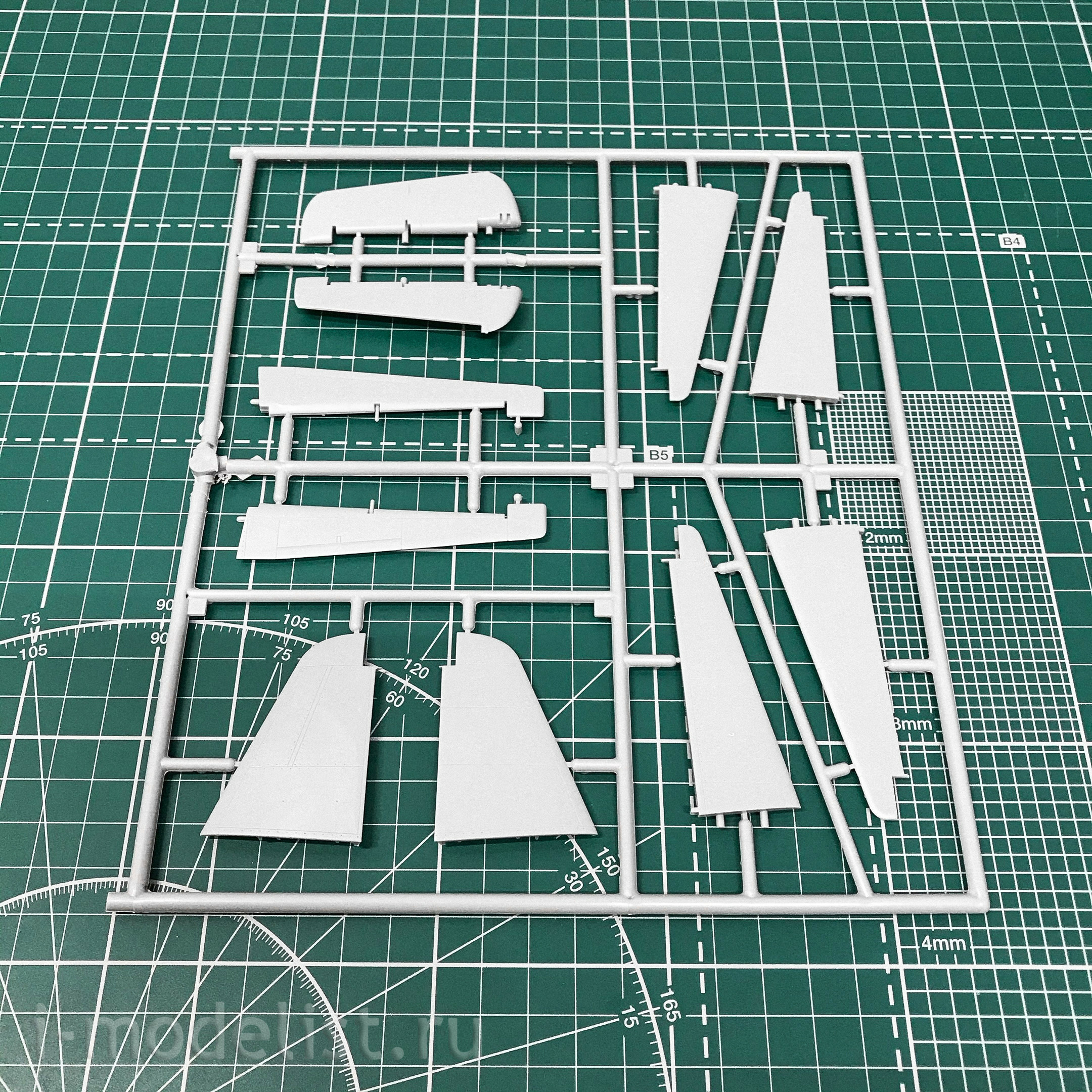 03855 Revell 1/48 Medium bomber Junkers Ju188 A-2 