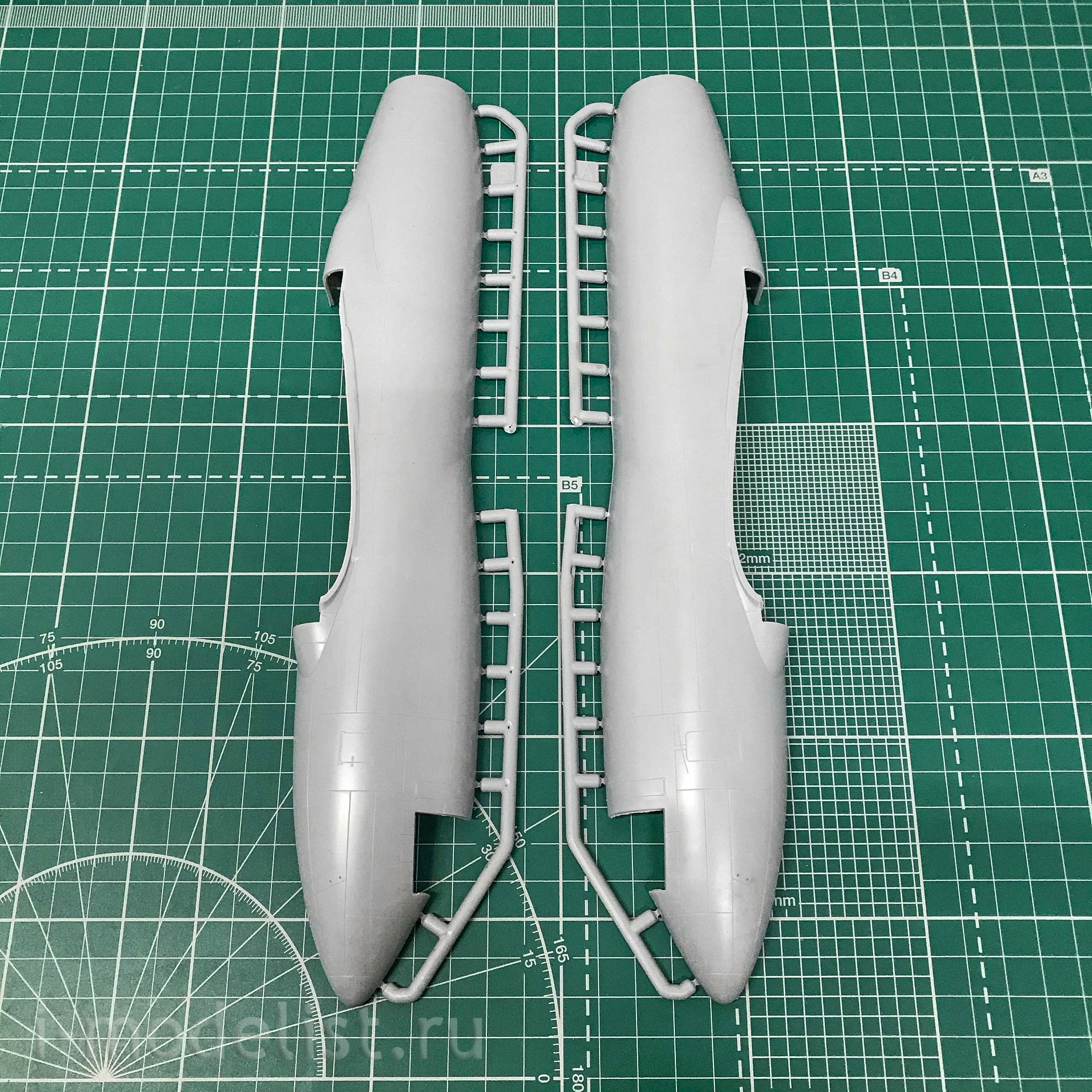 144153-6 Eastern Express 1/144 airliner 747SP 