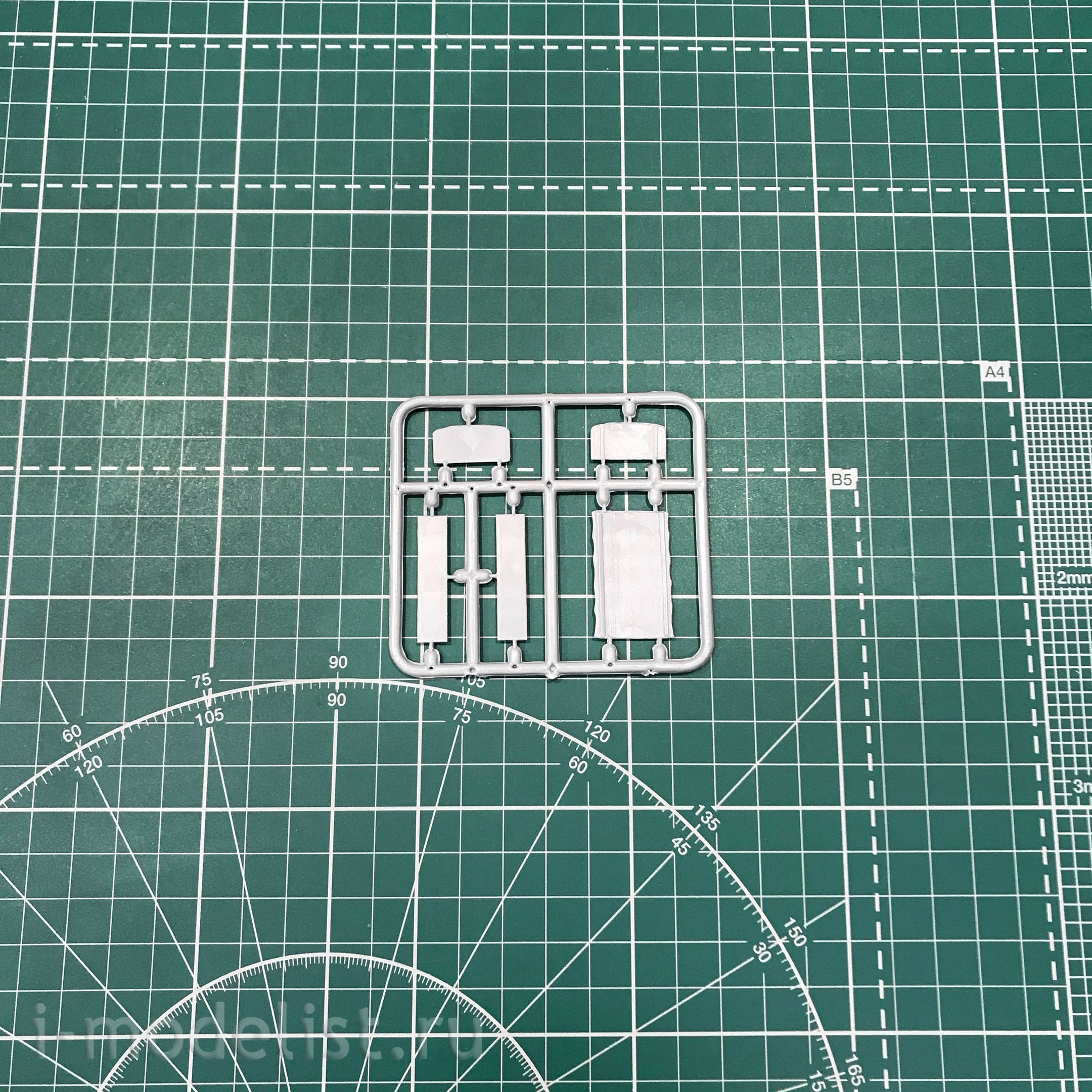 14606 Orient Express 1/144 Set of airfield equipment №7