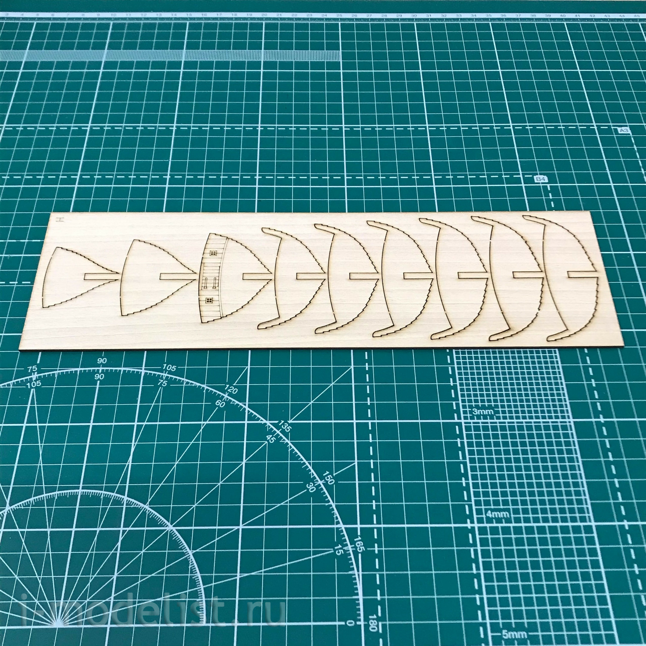 LSM0101 LSModel 1/72 Scale wooden model Pomeranian KOCH