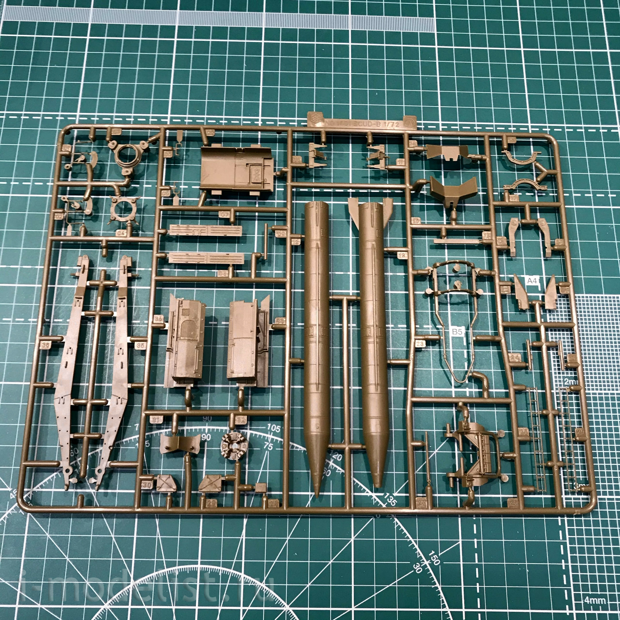 1401 ToxsoModel 1/72 USSR Scud-B Lounger SOVIET TACTICAL MISSILE 