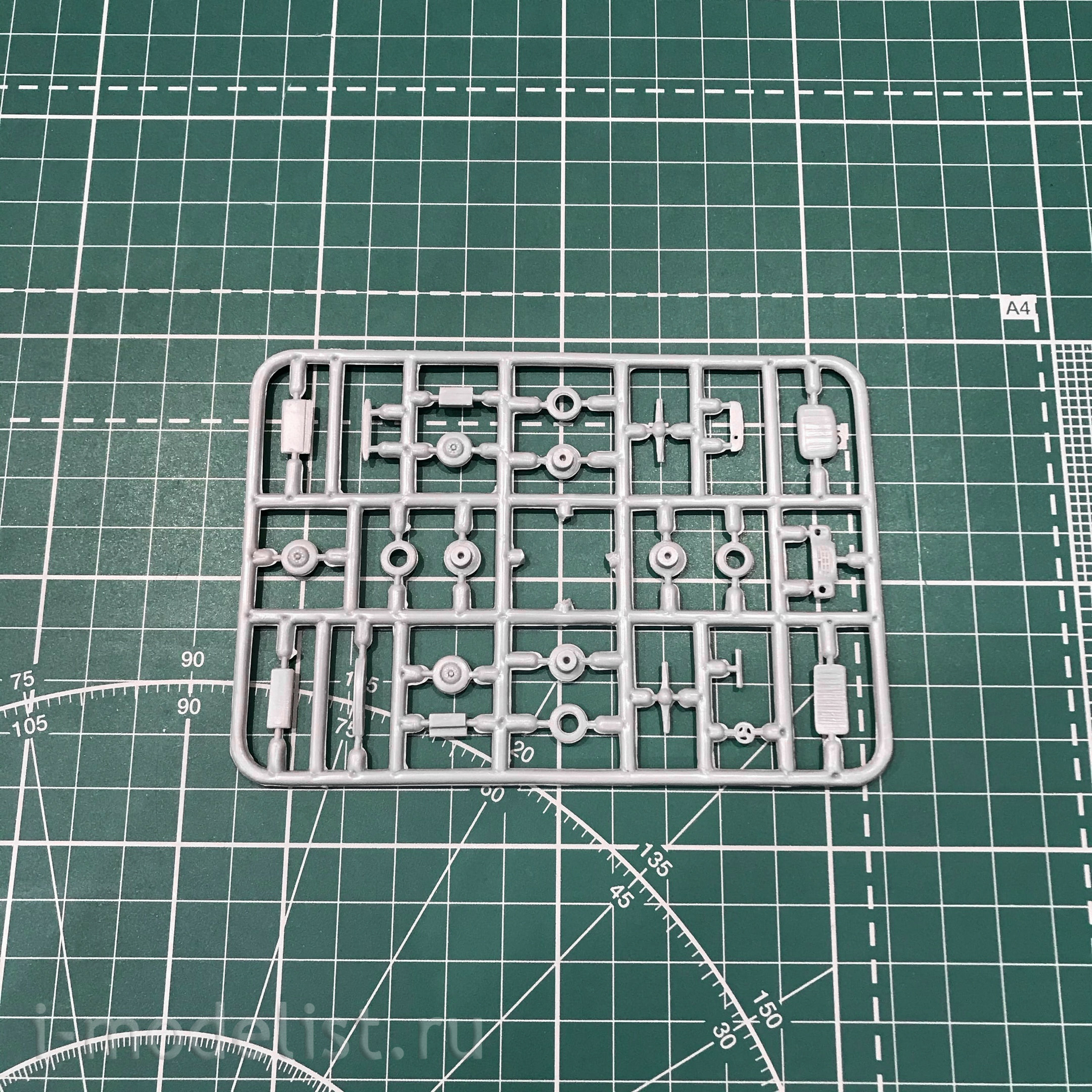 14600 Orient Express 1/144 Set of airfield equipment № 1