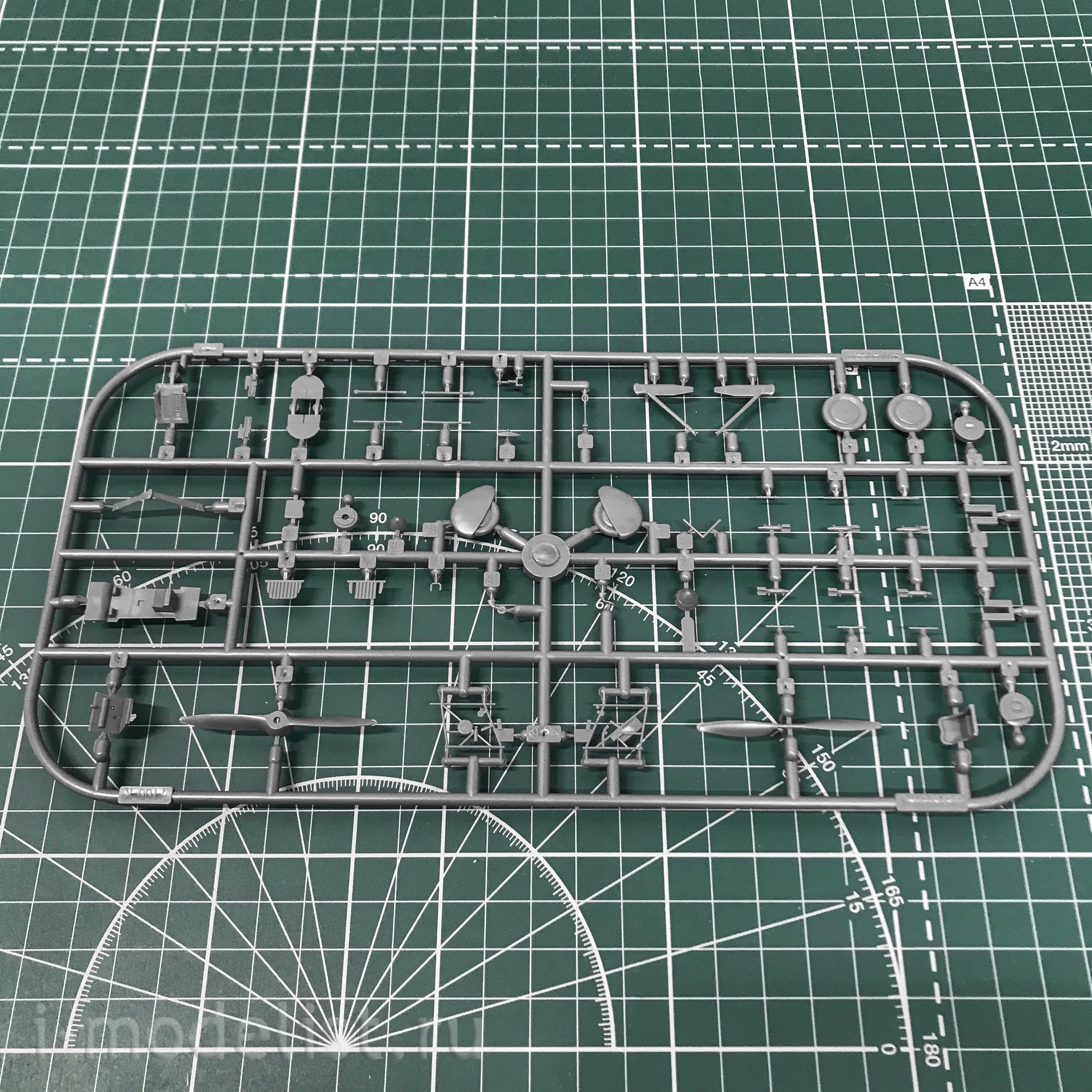 7448 Edward 1/72 B-534 II. serie