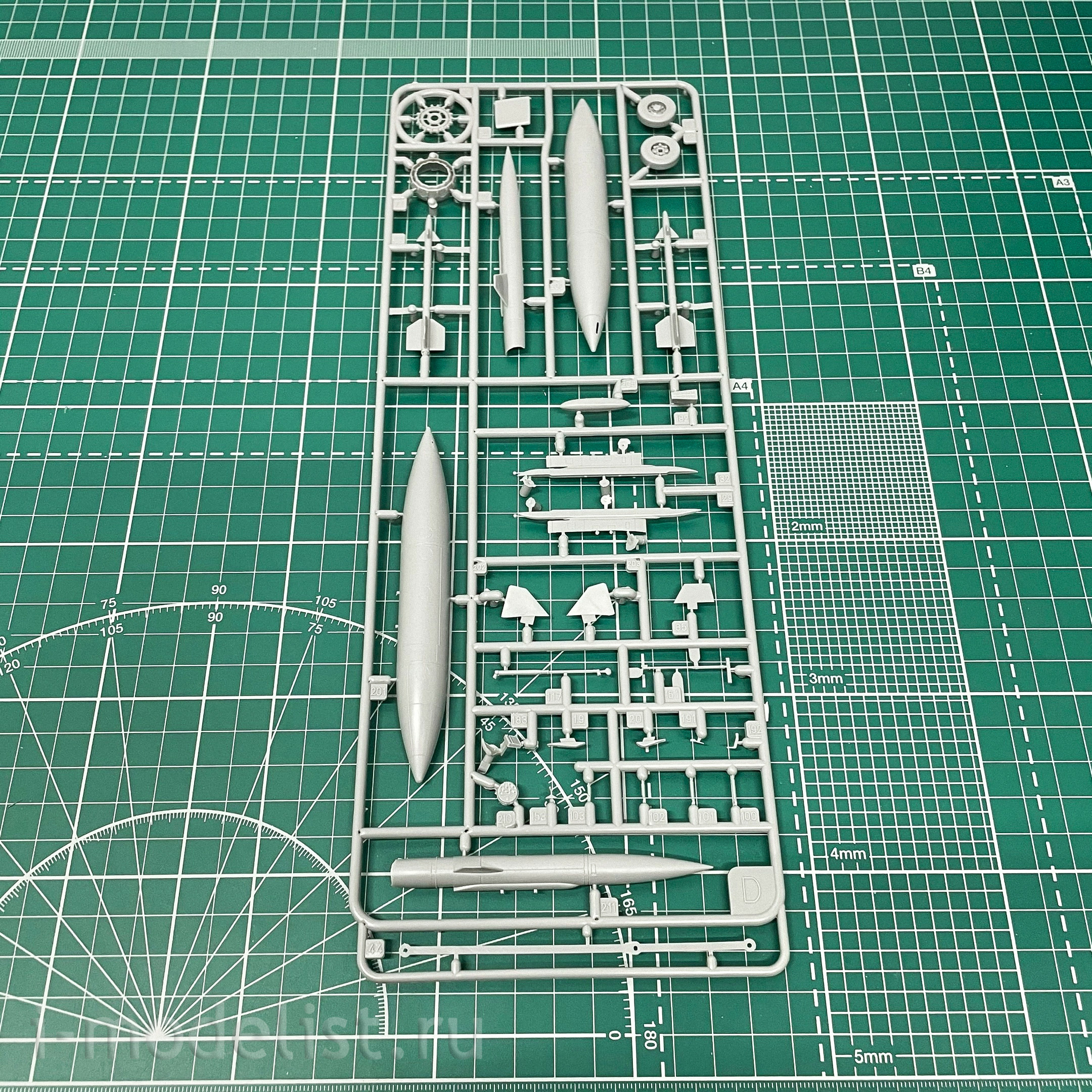 03853 Revell 1/48 Fighter-bomber GR. 4 