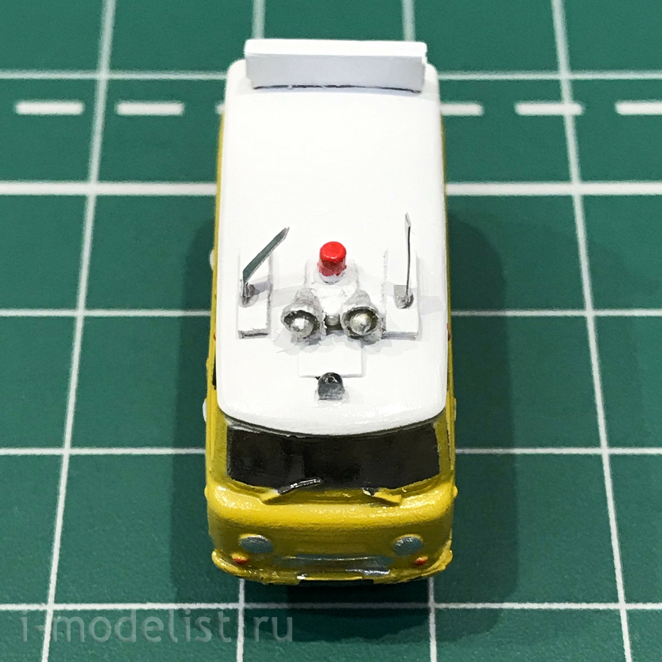 144005 1/144 scales Zebrano UAZ-452