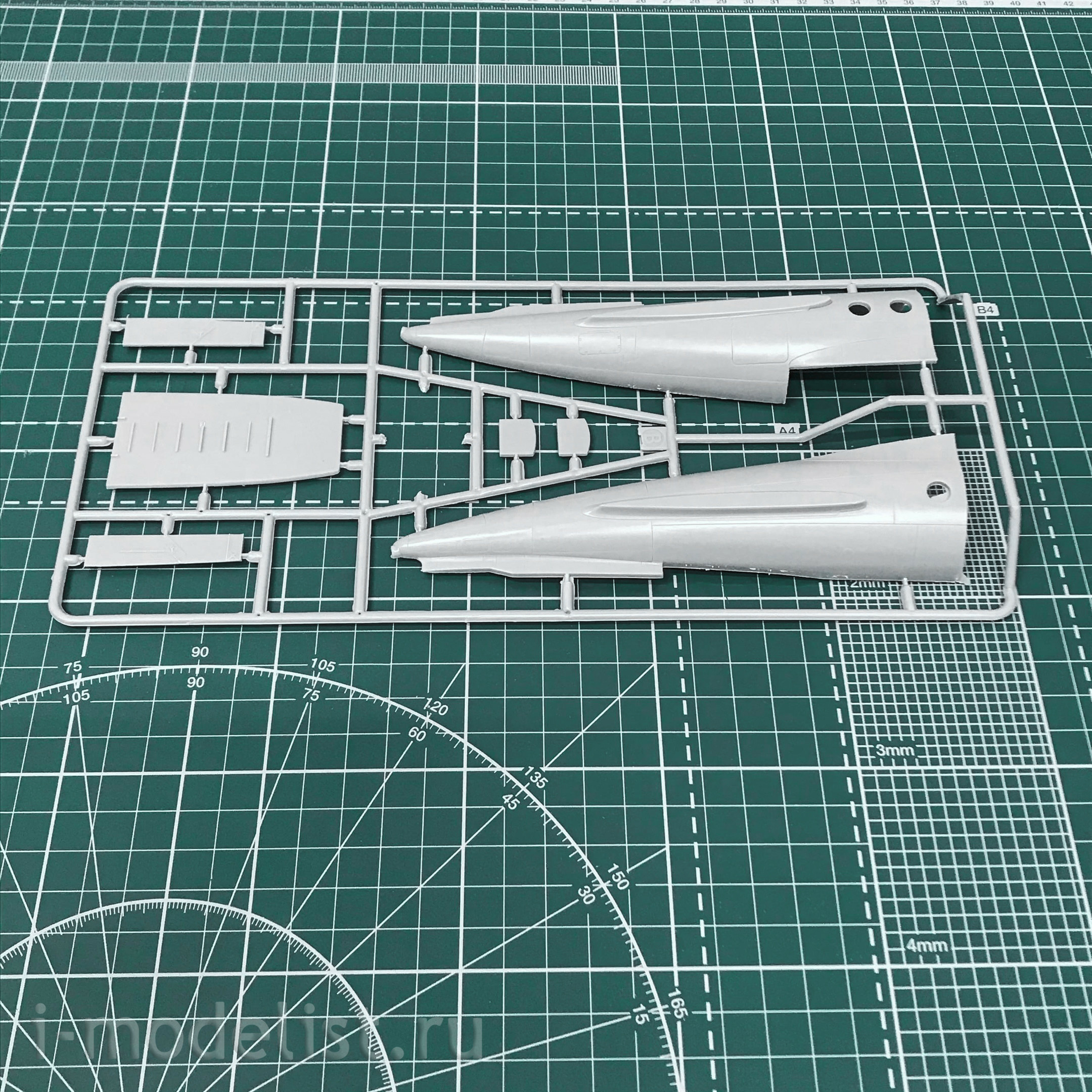 72278 Amodel 1/72 T-u-134A CSA