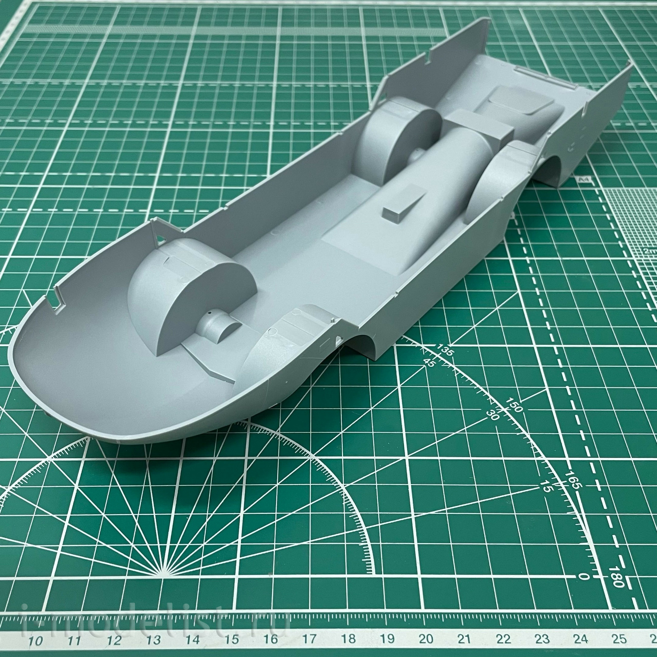 35GM0040 Gecko Models 1/35 US Navy Amphibious Cargo Vehicle LARC-V