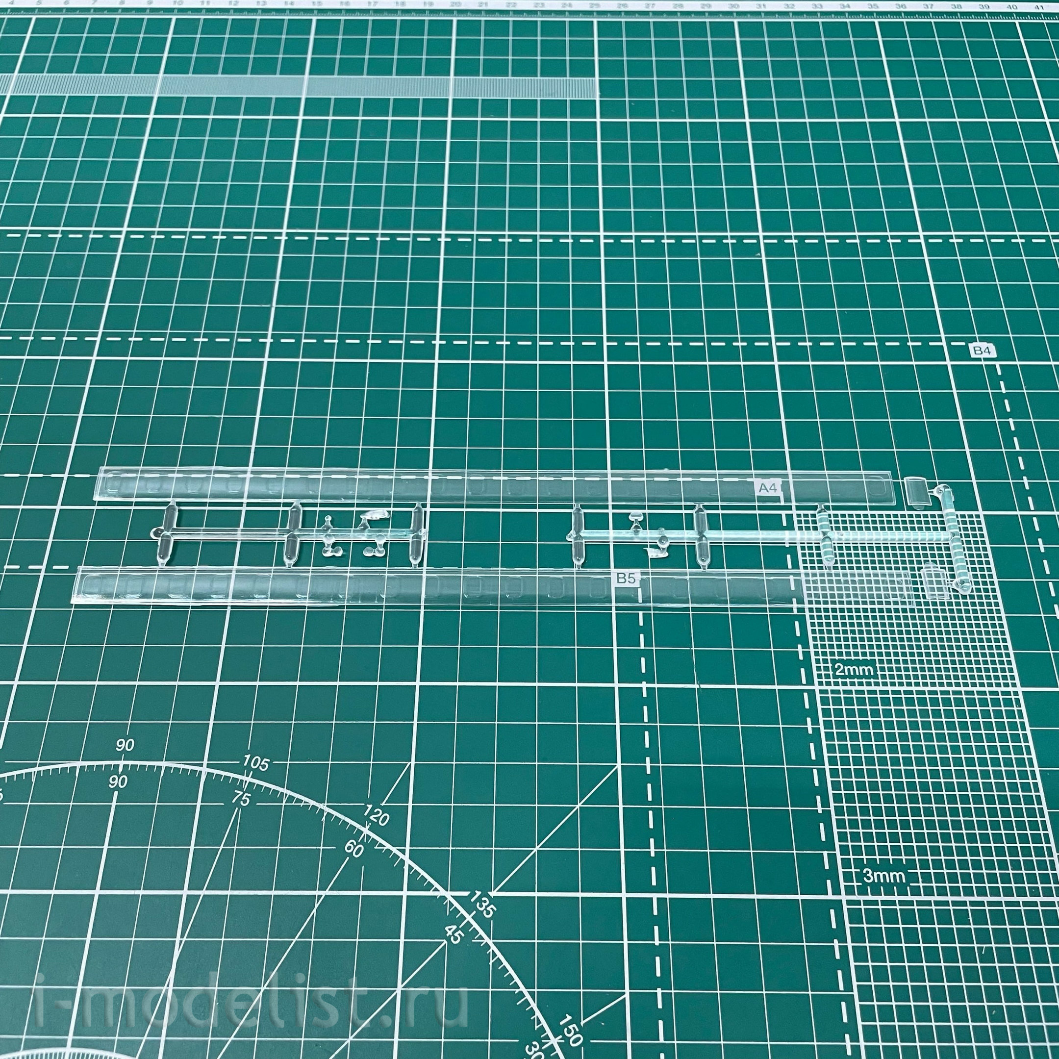 BPK7215 BPK 1/72 Bombardier CRJ-700 American Eagle Aircraft