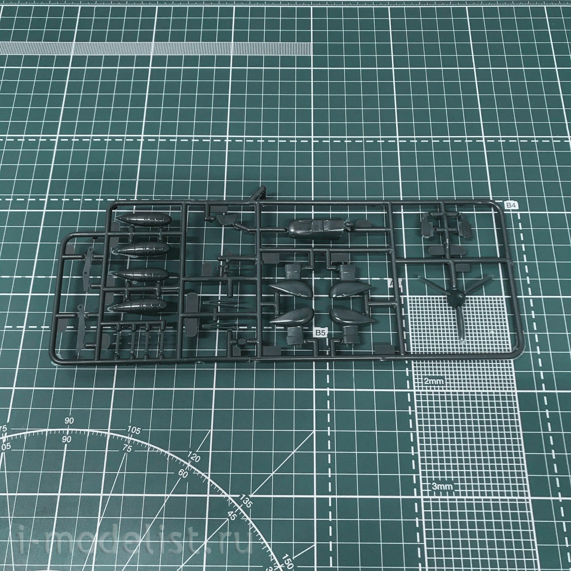 05691 Revell 1/72 