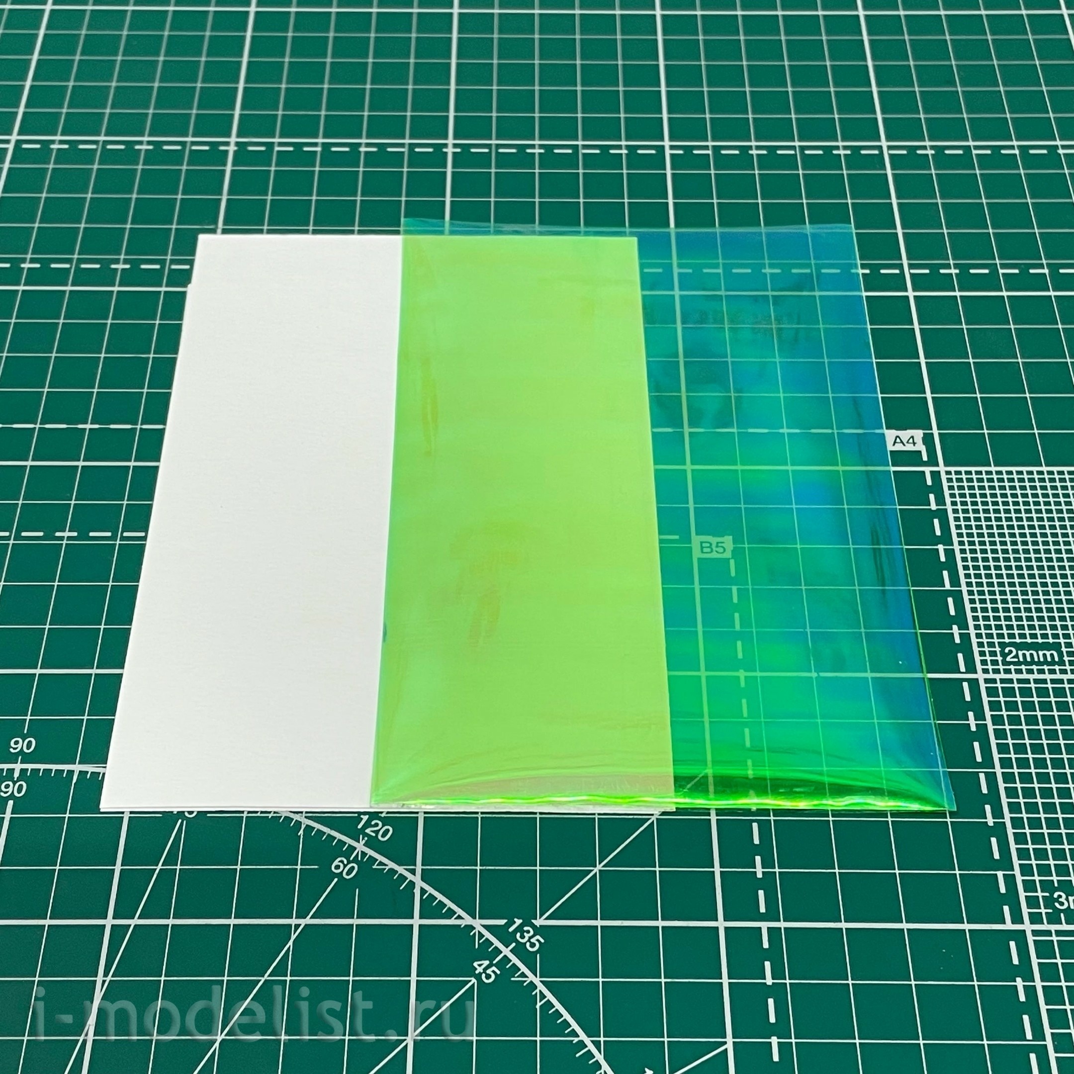 20021 SX-Art Holographic Film for optical device lens simulation (Green)