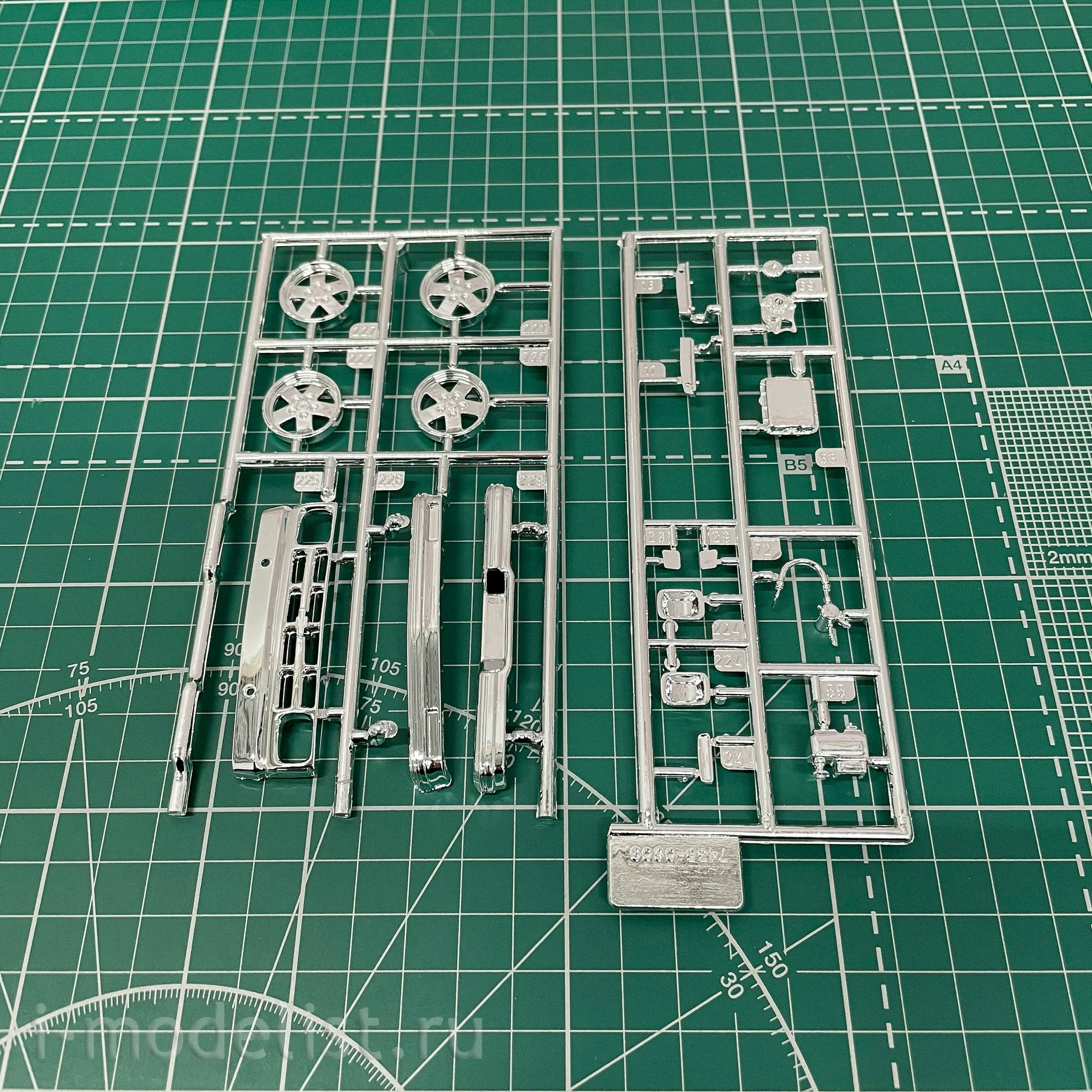14503 Revell 1/25 Car Pickup Truck '90 Chevy S-W