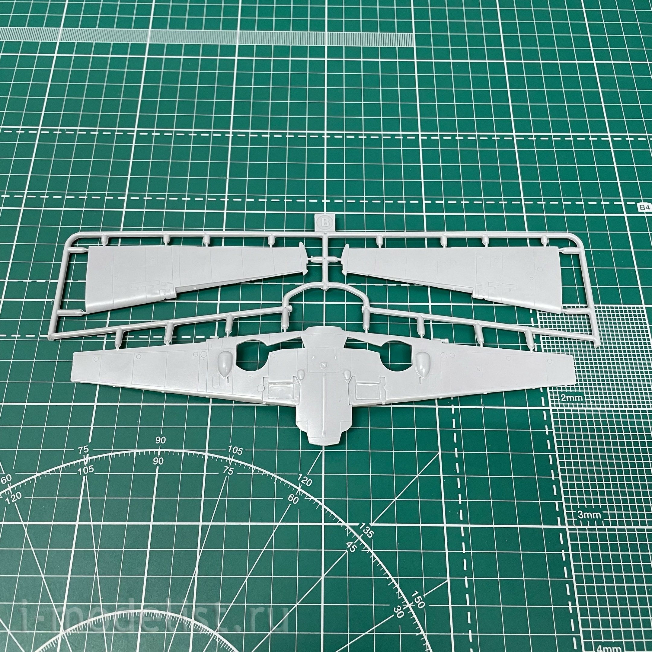 4806 A&A Models 1/48 Messerschmitt Bf-109T Fighter