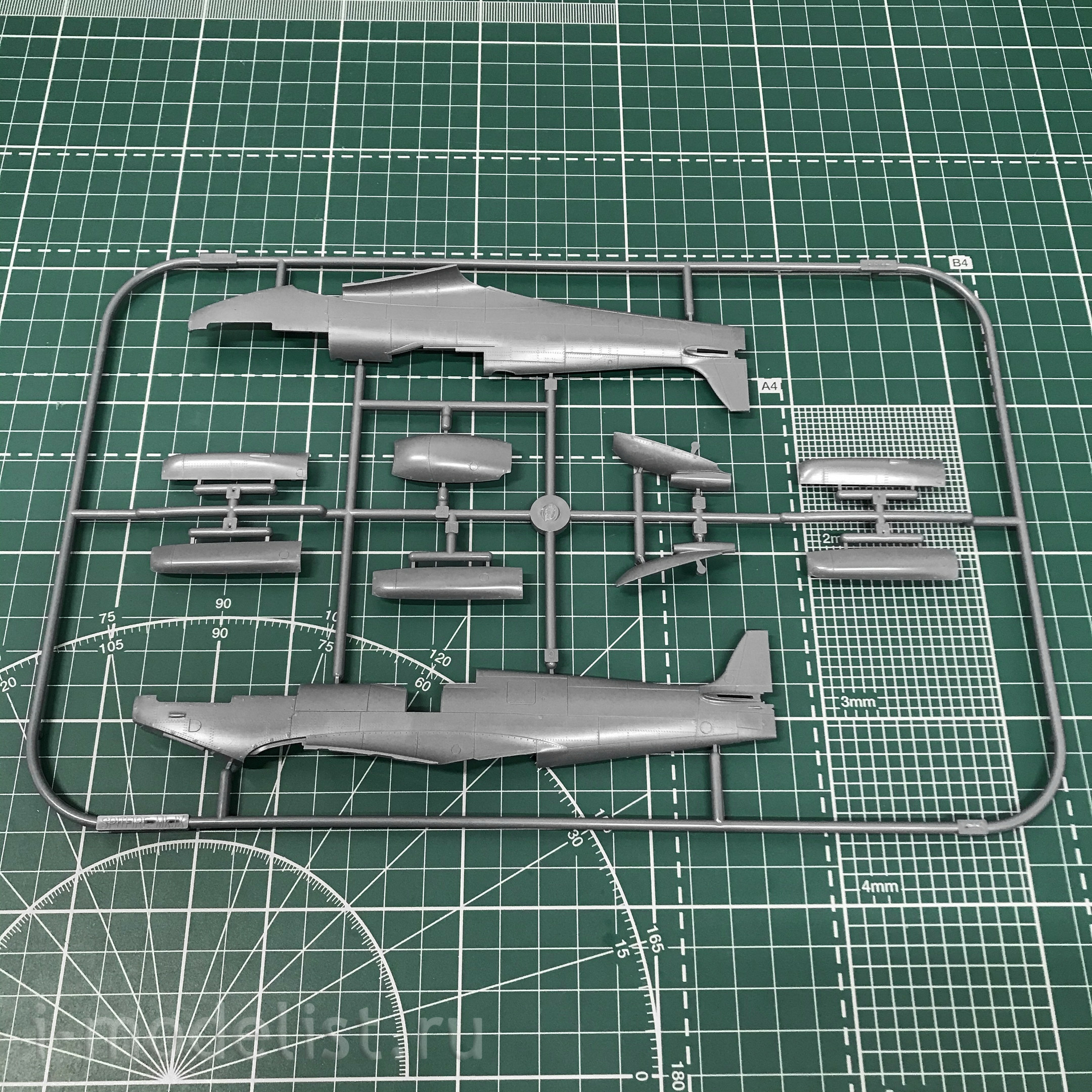 84138 Edward 1/48 Aircraft Spitfire Mk.IXe