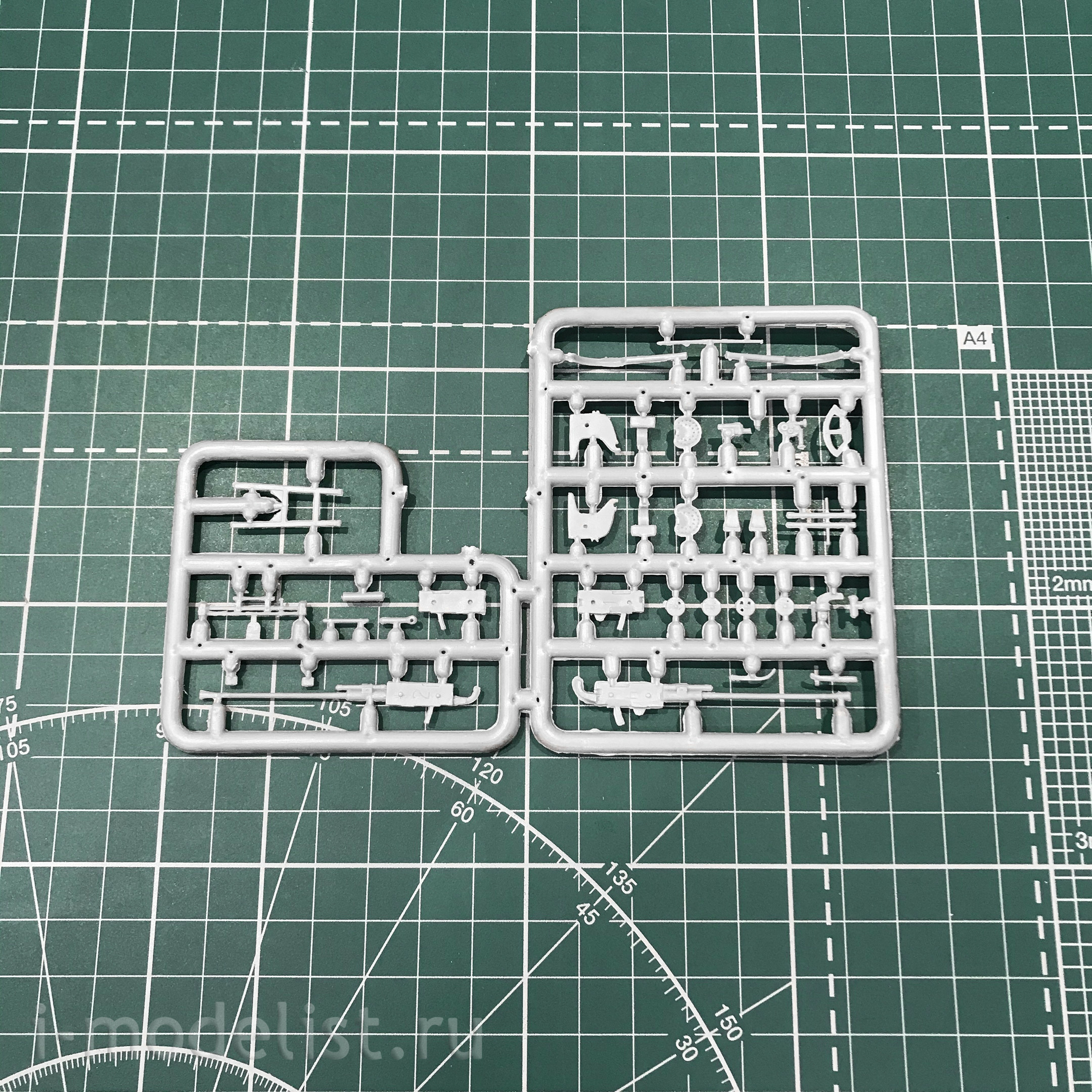 7210 Military Wheels 1/72 Tank 34/85 tank on NVA type 63