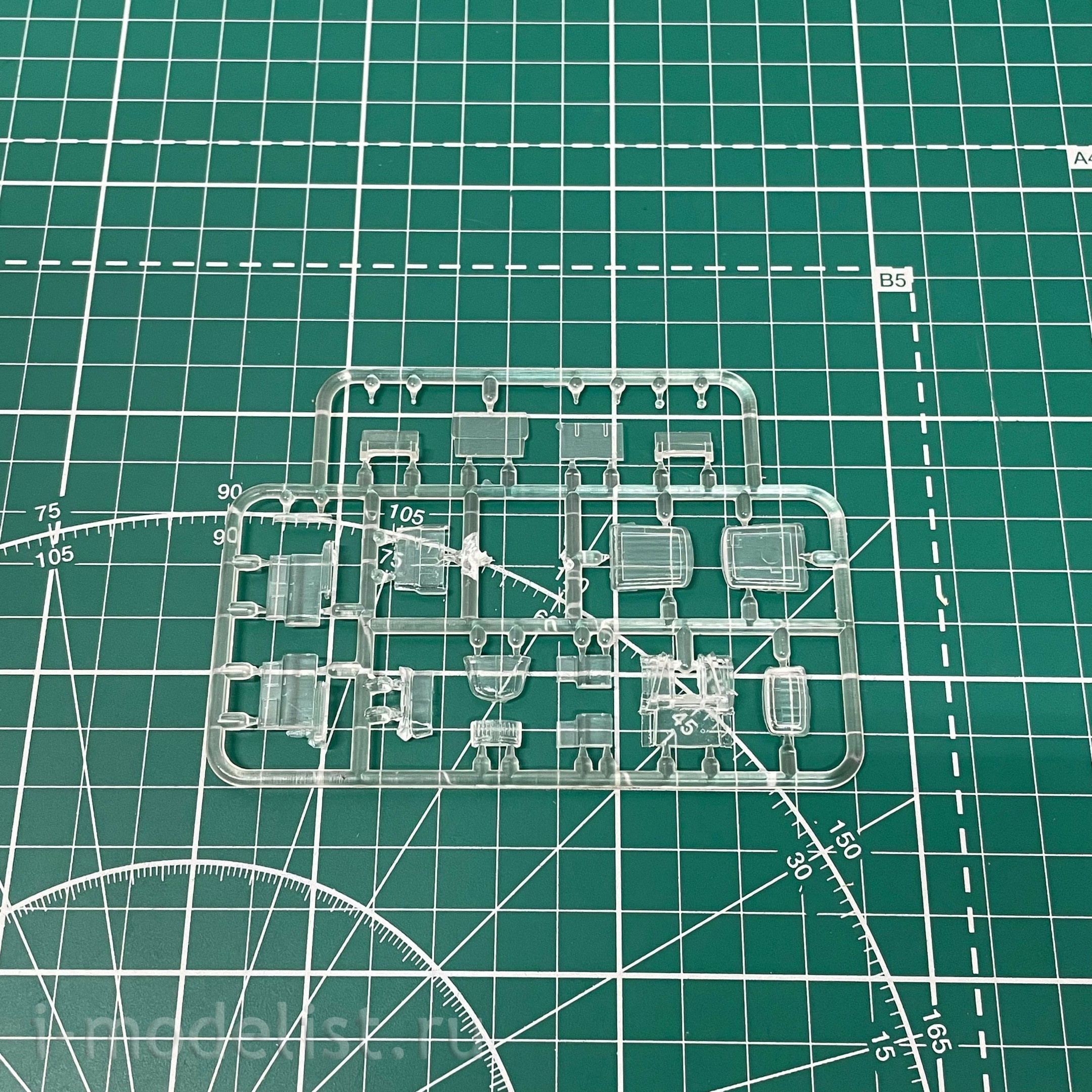 14806 Armory 1/144 Soviet UPG-300-131