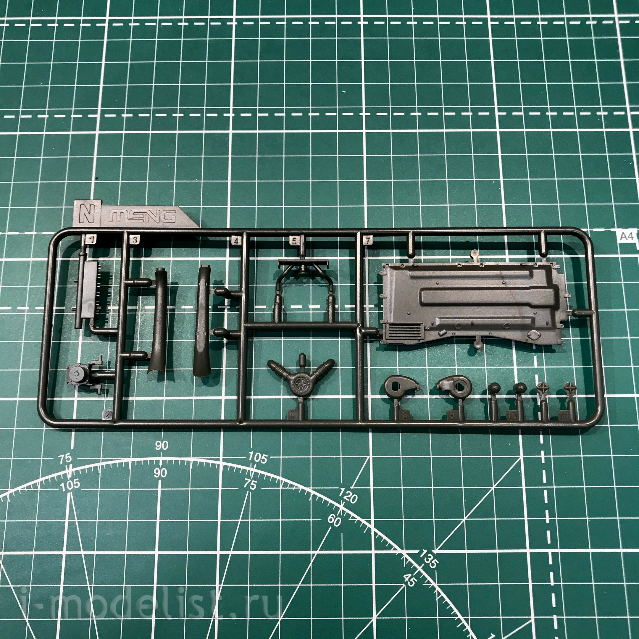 ES-005 Meng 1/35 Russian T-90A main battle tank, Special version (under license from UVZ)