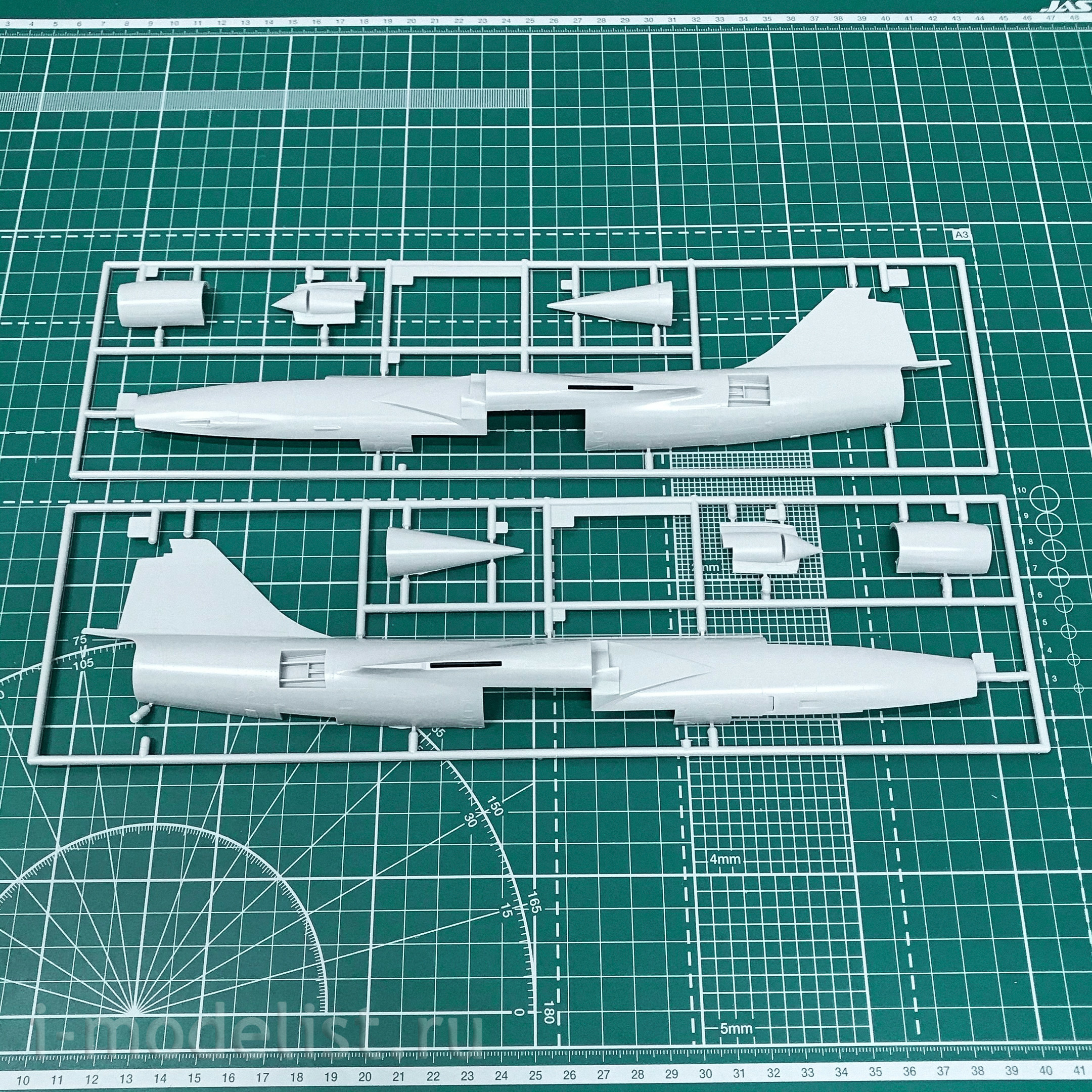 11130 Eduard 1/48 Eikó American jet fighter 