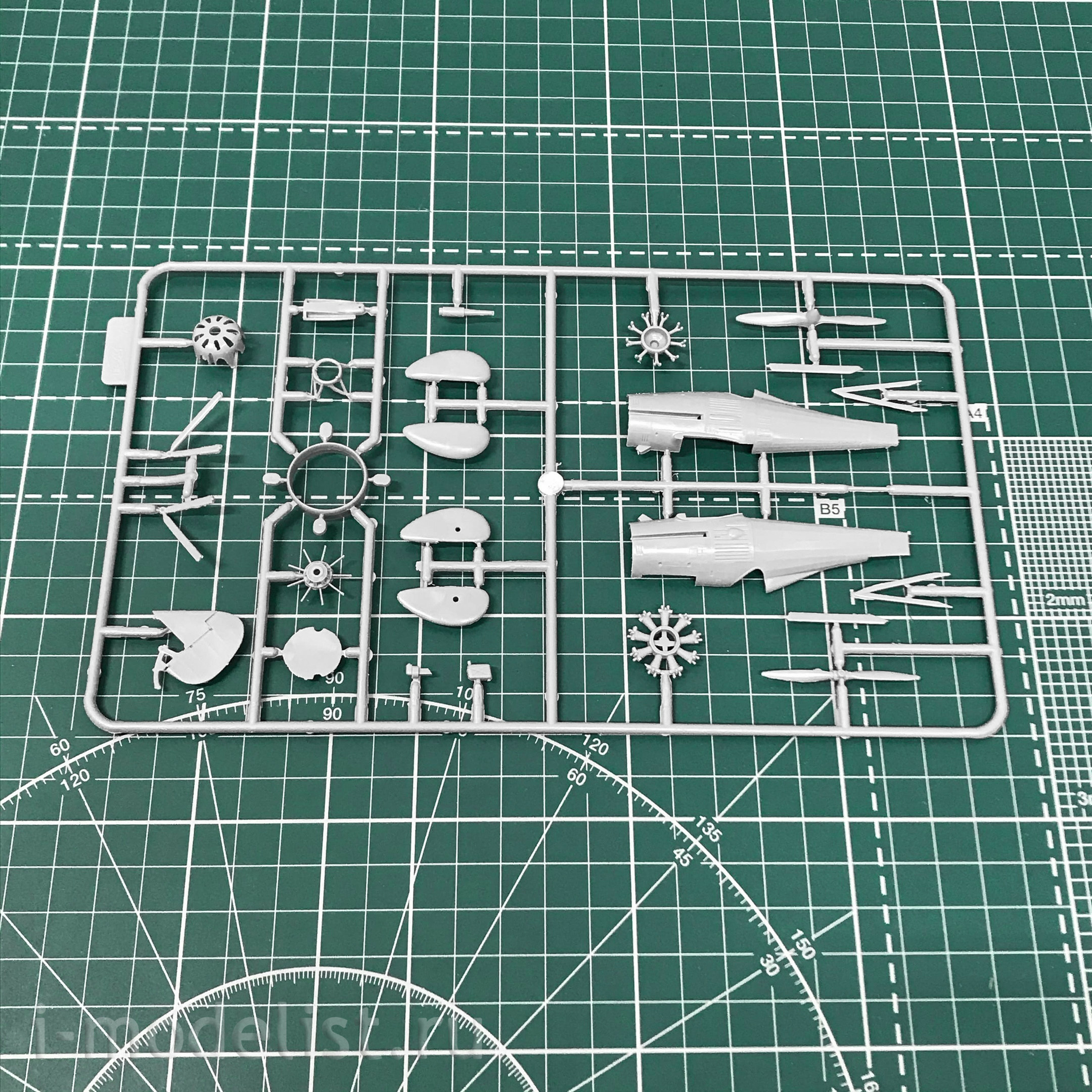 72290 1/72 Amodel Aircraft Zveno-1A. TB-1-5