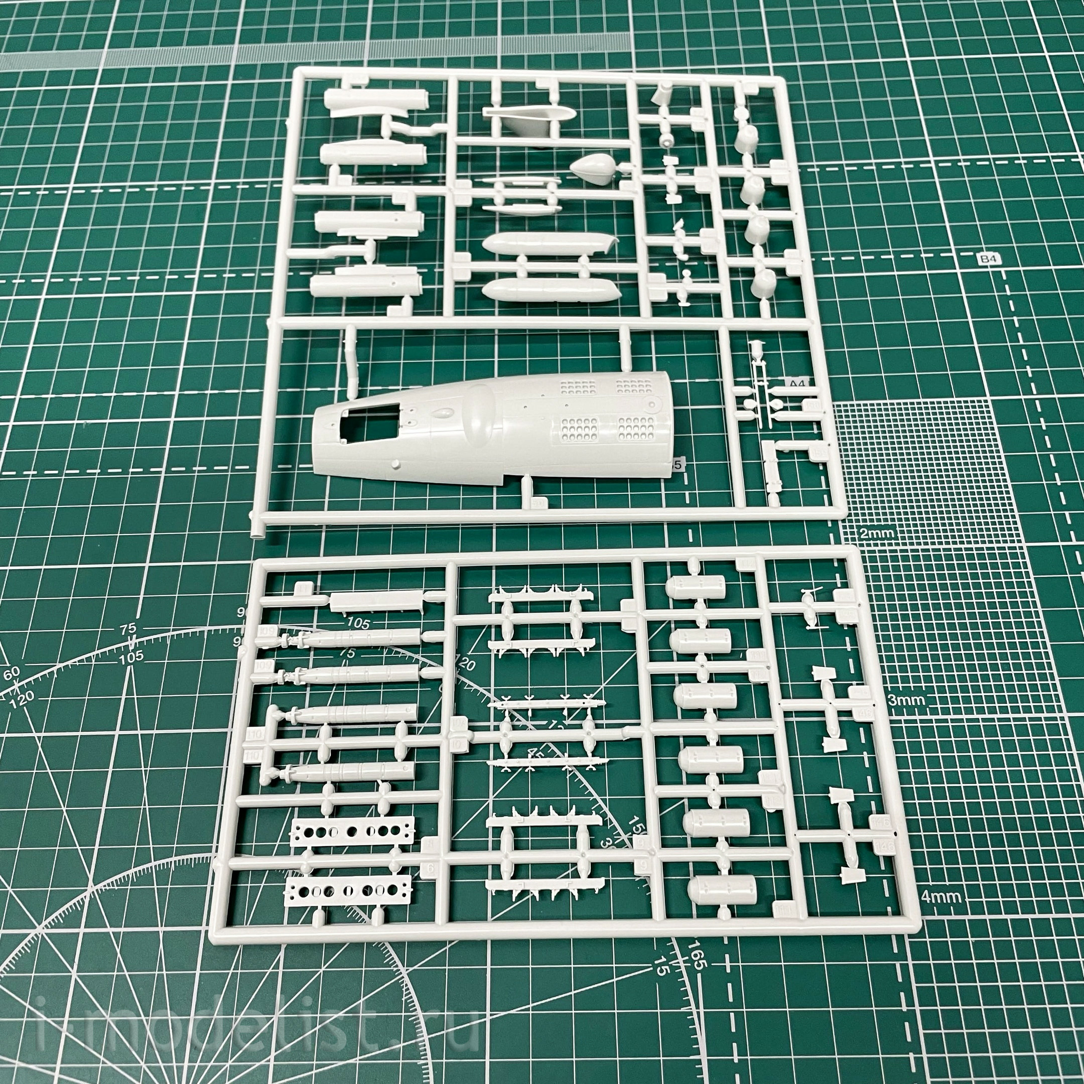 03845 Revell 1/72  Patrol aircraft Breguet Atlantic 1 