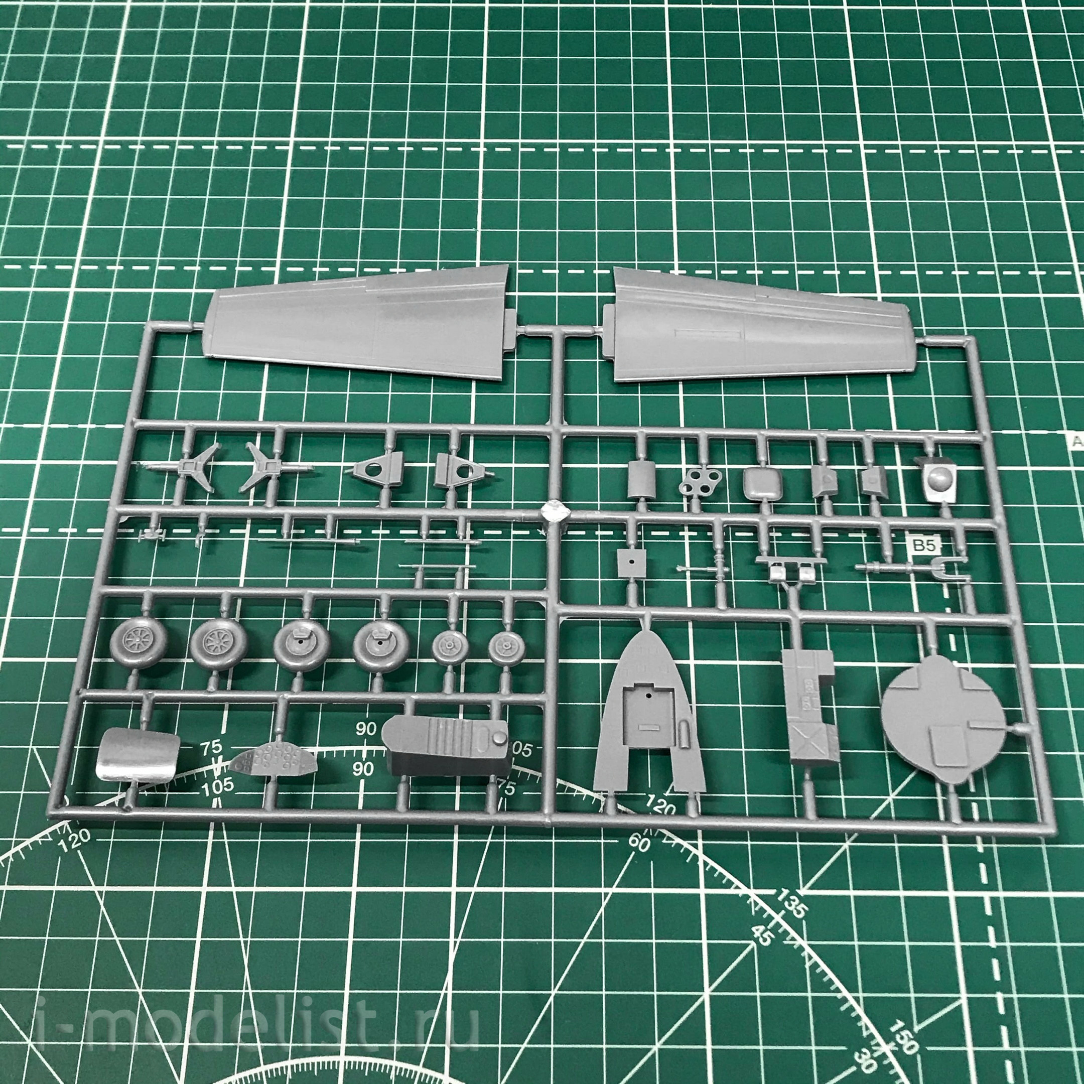 8079 Edward 1/48 X-1 Mach Buster