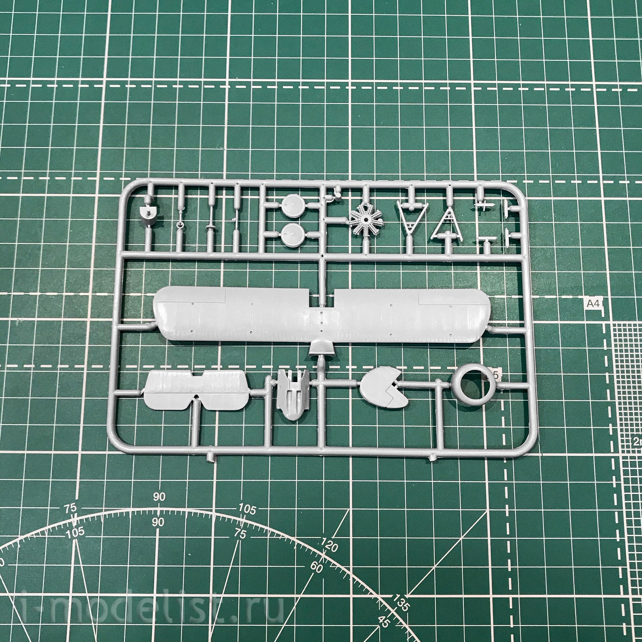 72155 1/72 Eastern Express Fighter sopvich 