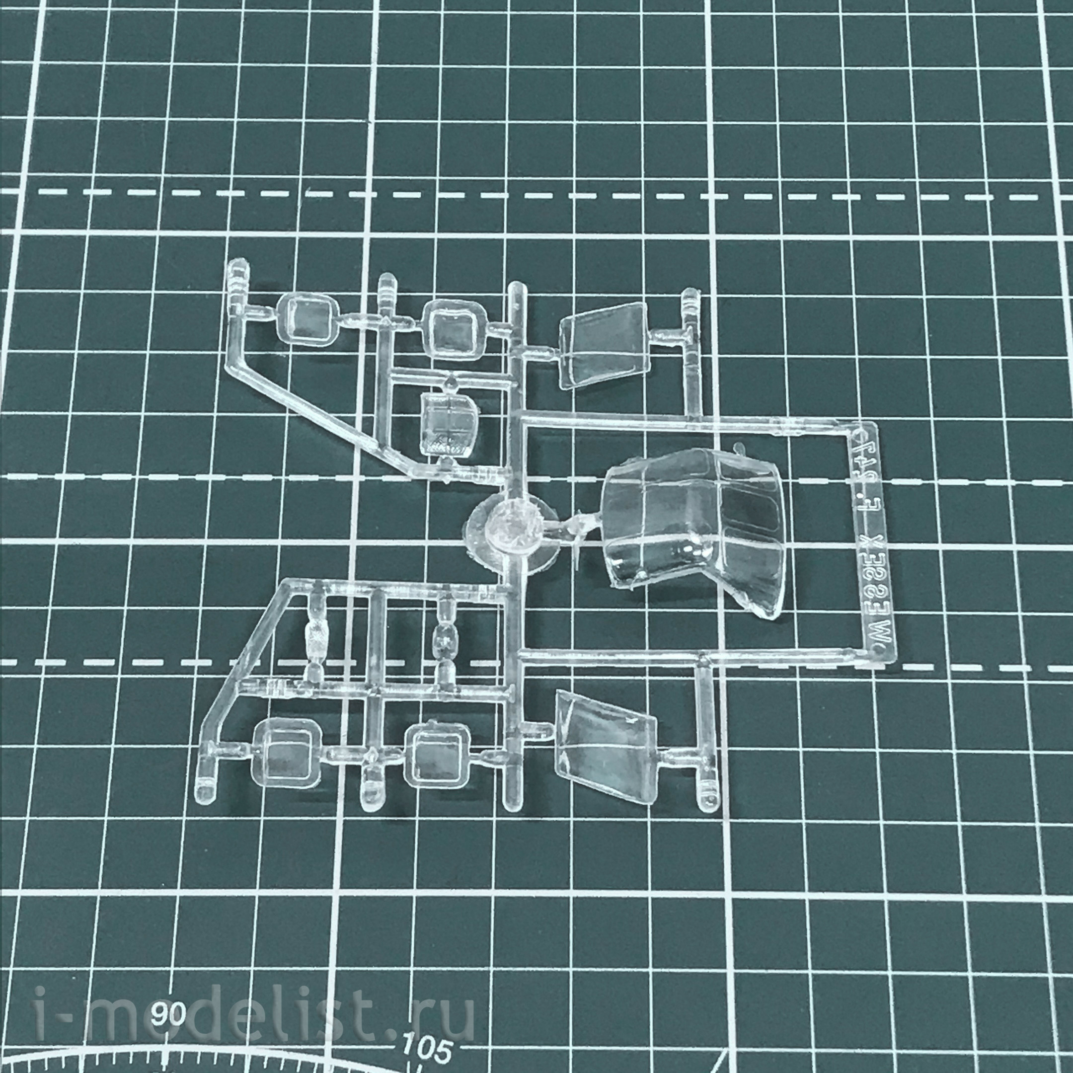72032 ARK-models 1/72 anti-Submarine helicopter “Vesex”