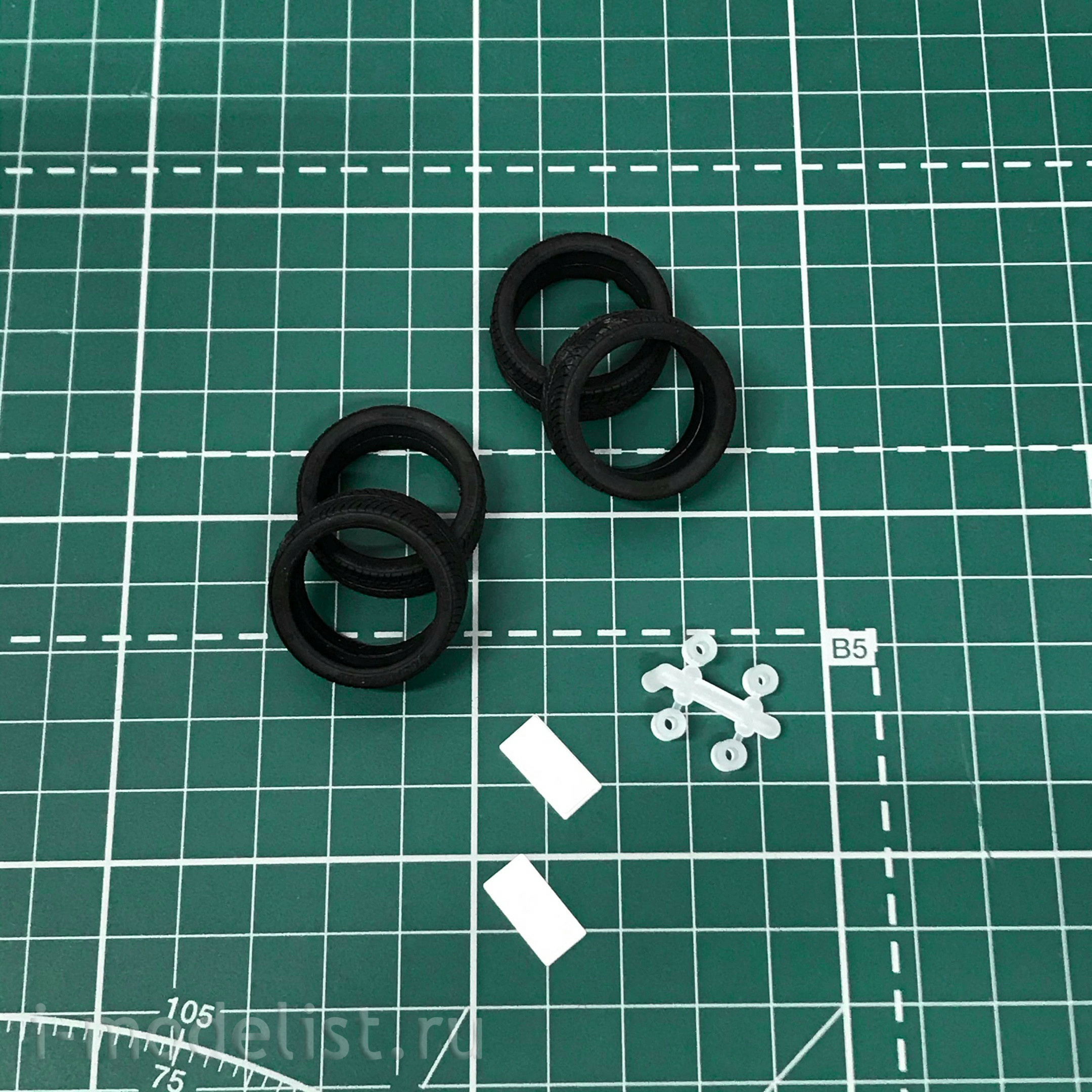 05923 Aoshima 1/24 Subaru BRZ ZC6 '12
