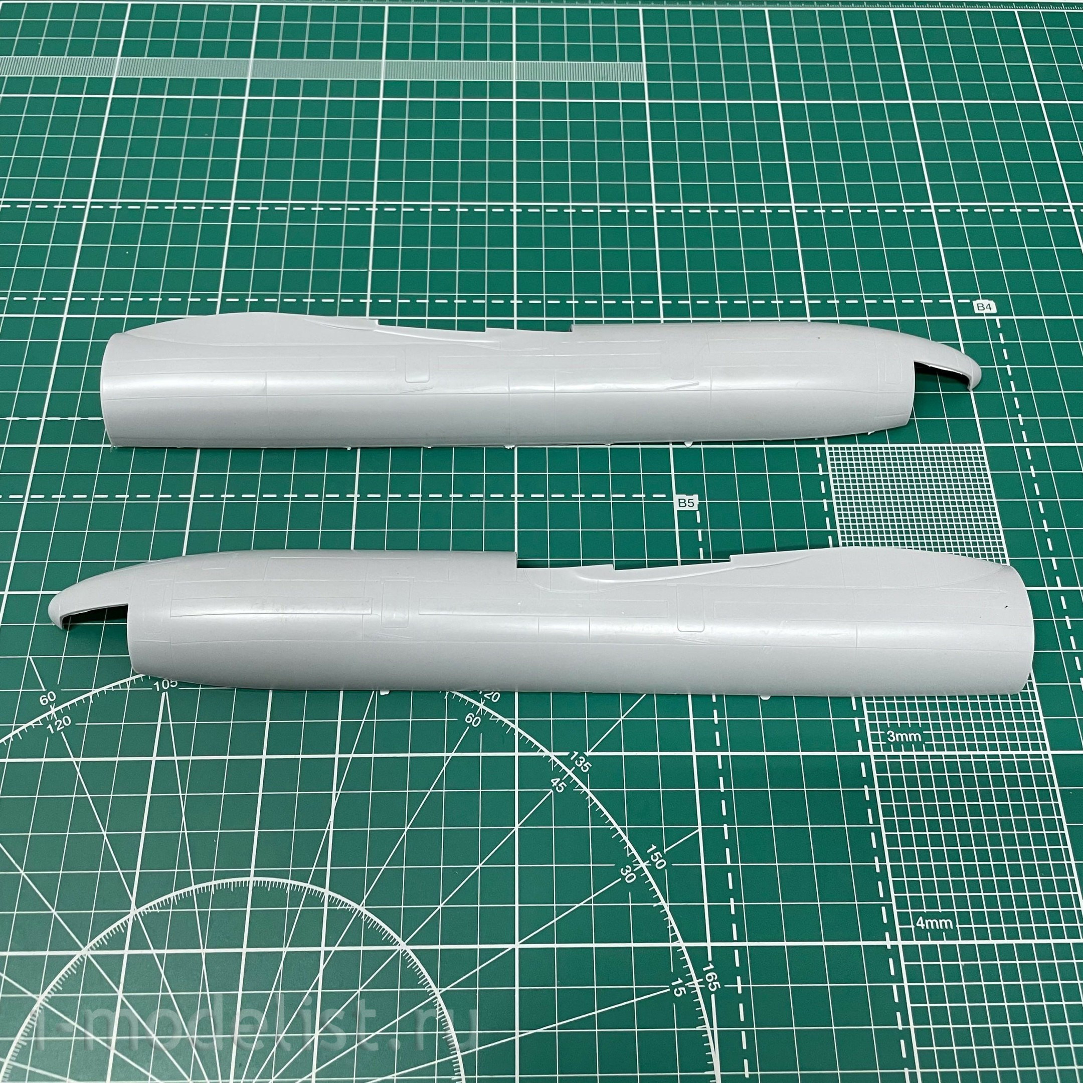 144-005 AMP 1/144 DC-10 Air Tanker Aircraft